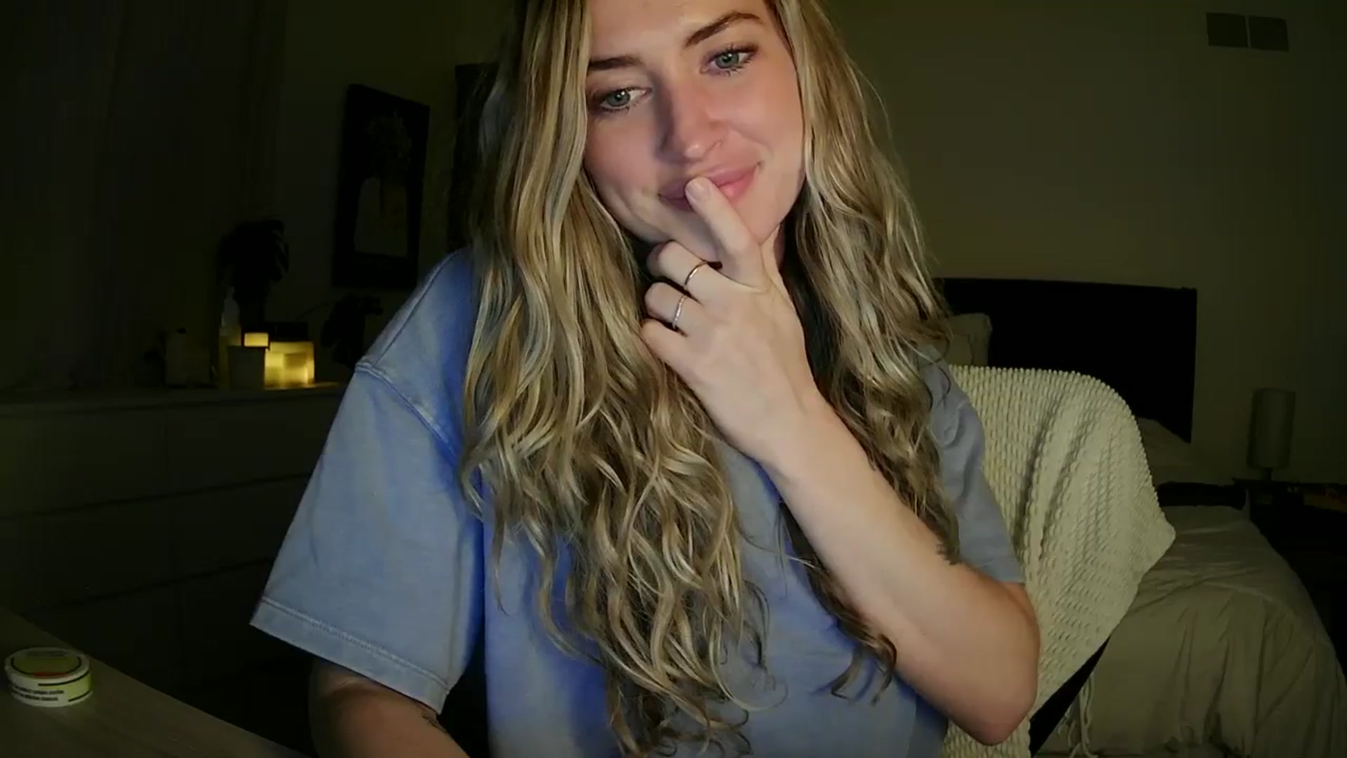 Gallery image thumbnail from Bambi20's myfreecams stream on, 05/07/2026, 06:59 image 12 of 20