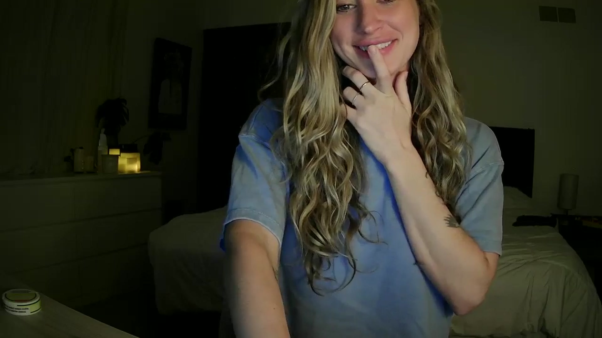 Gallery image thumbnail from Bambi20's myfreecams stream on, 05/07/2026, 06:59 image 16 of 20