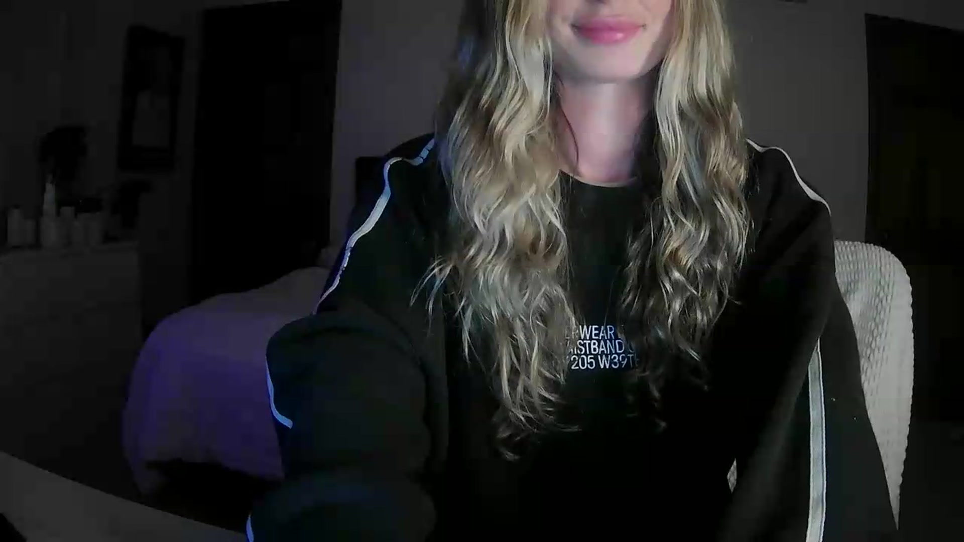 Gallery image thumbnail from Bambi20's myfreecams stream on, 05/13/2026, 03:06 image 9 of 20