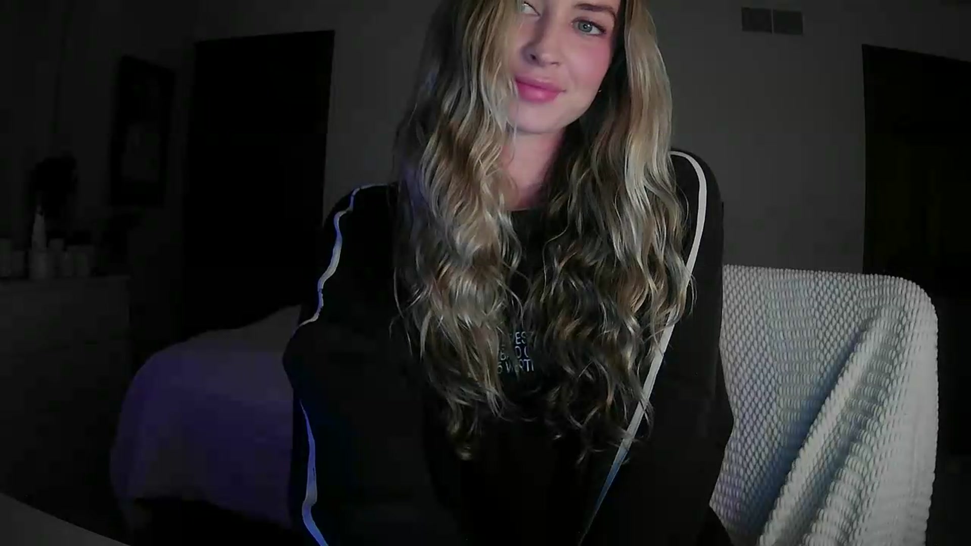 Gallery image thumbnail from Bambi20's myfreecams stream on, 05/13/2026, 03:06 image 7 of 20