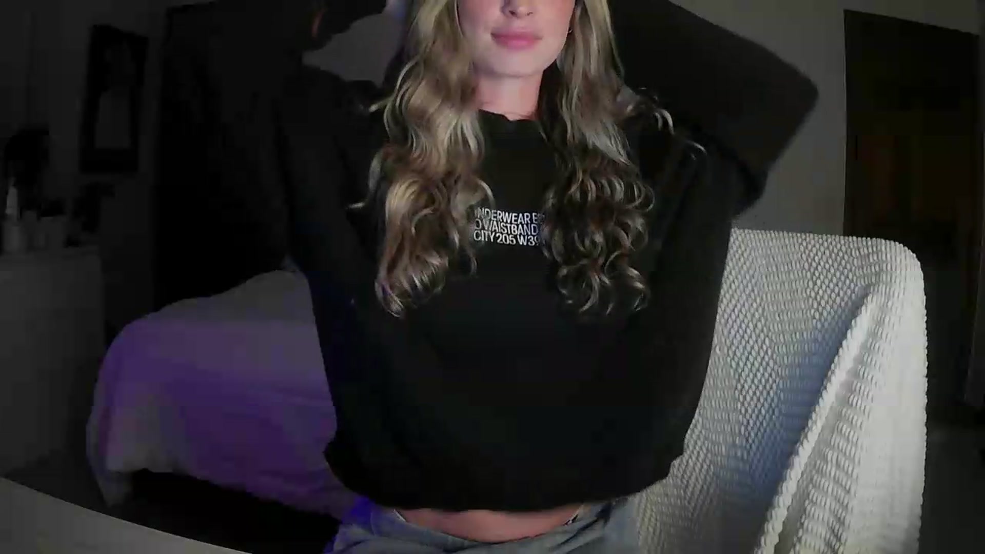 Gallery image thumbnail from Bambi20's myfreecams stream on, 05/13/2026, 03:06 image 19 of 20