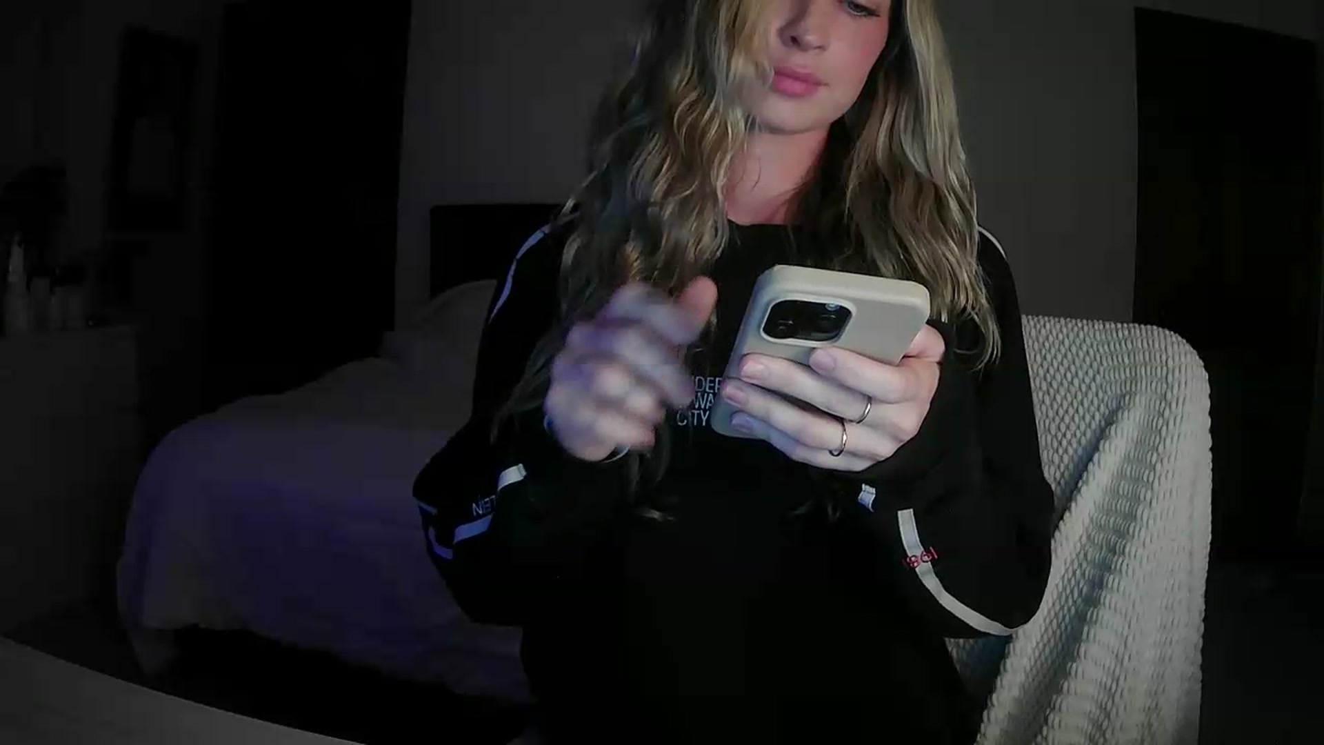 Gallery image thumbnail from Bambi20's myfreecams stream on, 05/13/2026, 03:06 image 13 of 20