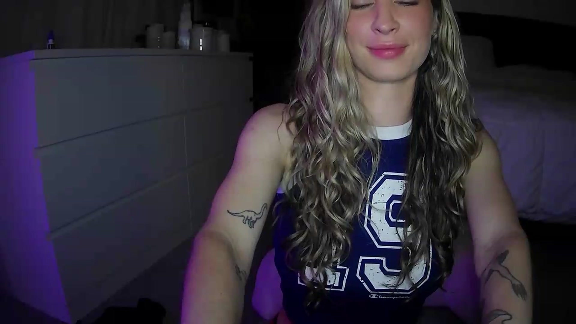 Gallery image thumbnail from Bambi20's myfreecams stream on, 05/16/2026, 05:28 image 10 of 20