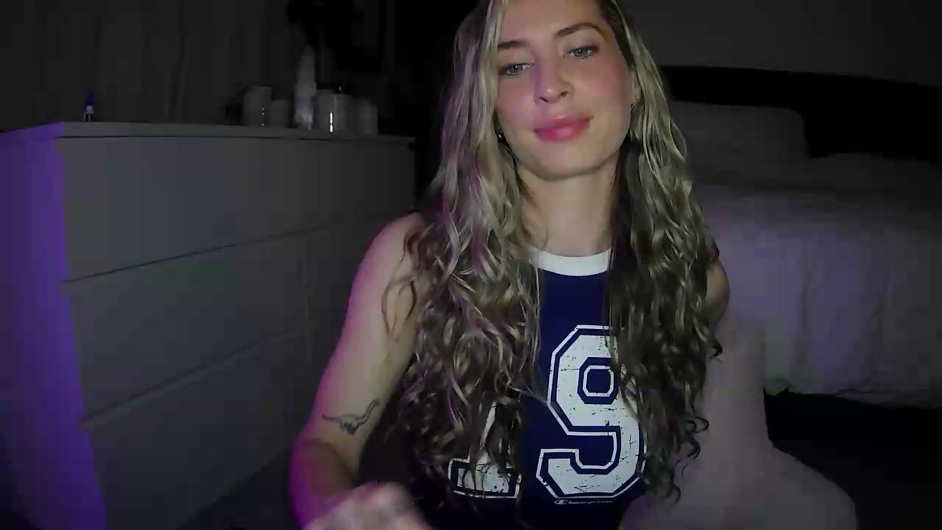 Gallery image thumbnail from Bambi20's myfreecams stream on, 05/16/2026, 05:28 image 4 of 20
