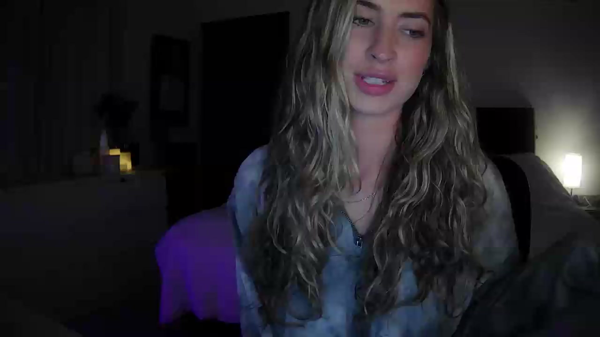 Gallery image thumbnail from Bambi20's myfreecams stream on, 05/19/2026, 03:37 image 3 of 20