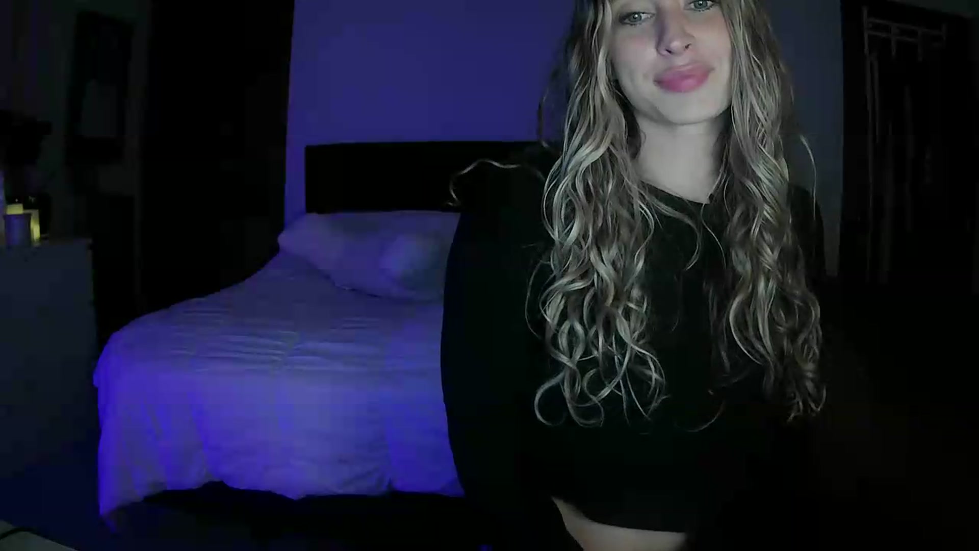 Gallery image thumbnail from Bambi20's myfreecams stream on, 05/21/2026, 03:58 image 8 of 20