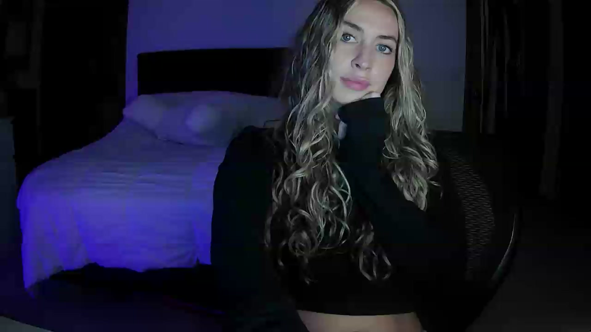 Gallery image thumbnail from Bambi20's myfreecams stream on, 05/21/2026, 03:58 image 20 of 20