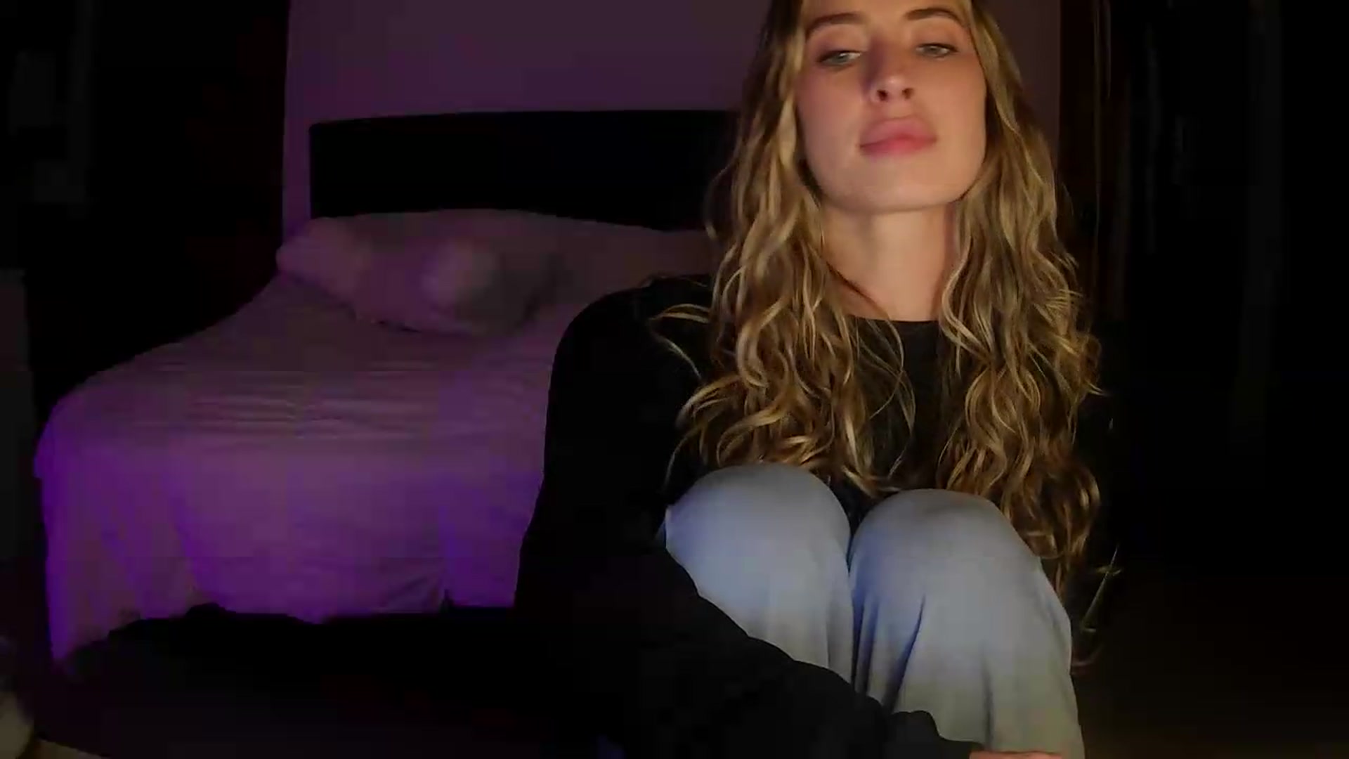 Gallery image thumbnail from Bambi20's myfreecams stream on, 05/21/2026, 04:20 image 6 of 20
