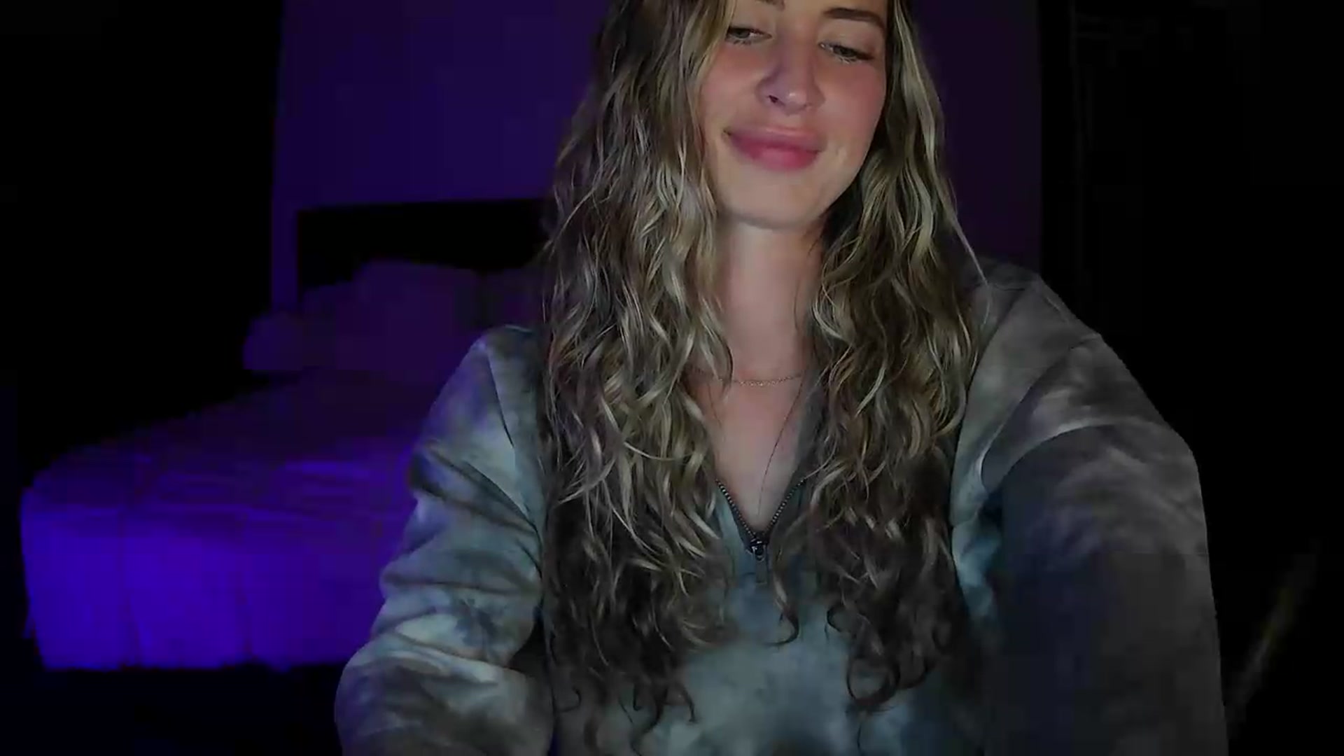 Gallery image thumbnail from Bambi20's myfreecams stream on, 05/22/2026, 05:20 image 11 of 20