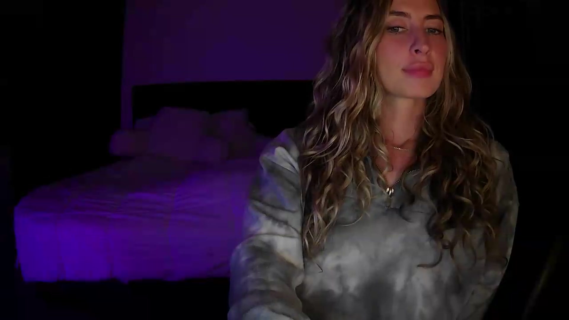 Gallery image thumbnail from Bambi20's myfreecams stream on, 05/22/2026, 05:20 image 3 of 20