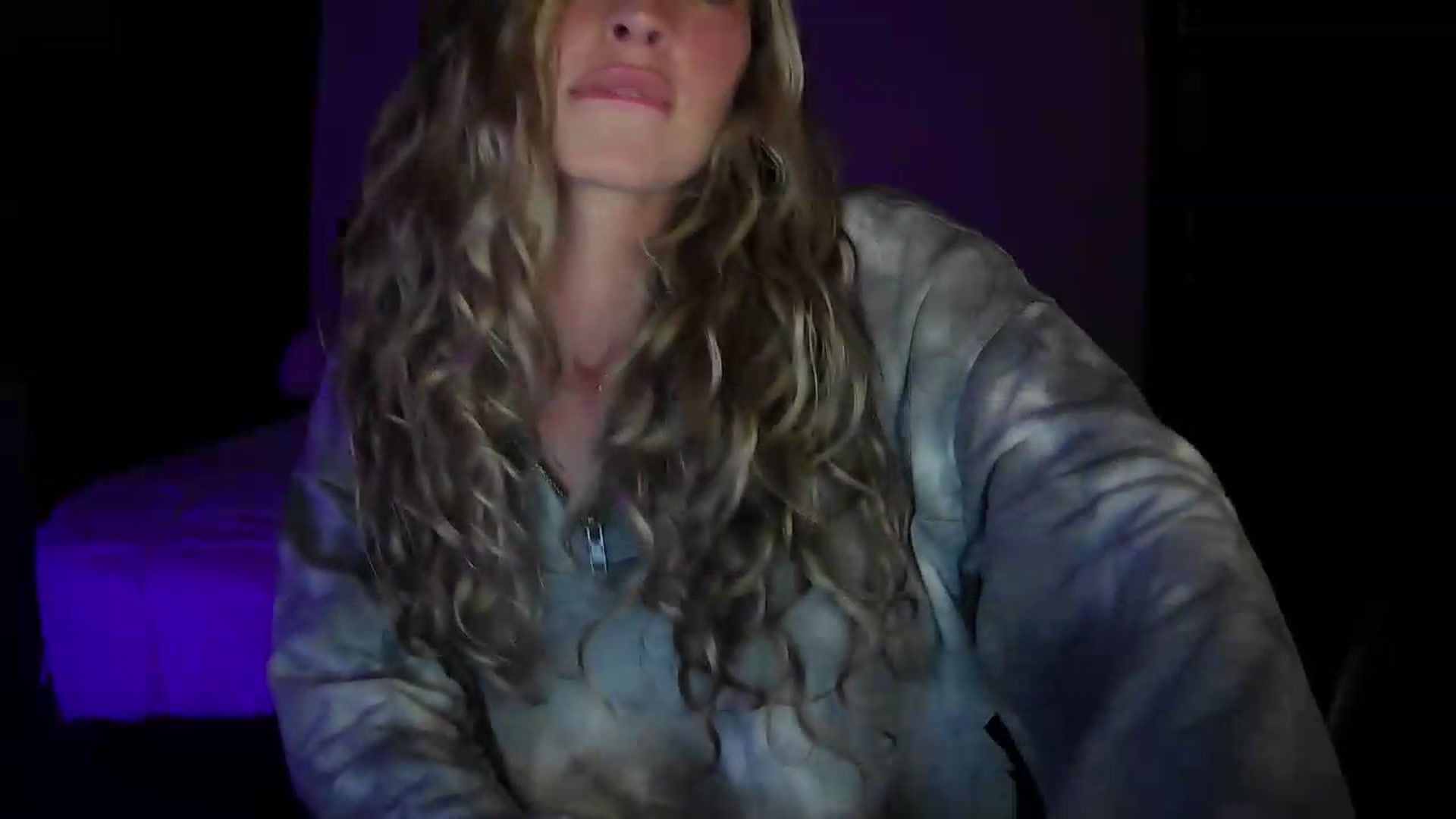 Gallery image thumbnail from Bambi20's myfreecams stream on, 05/22/2026, 05:20 image 2 of 20