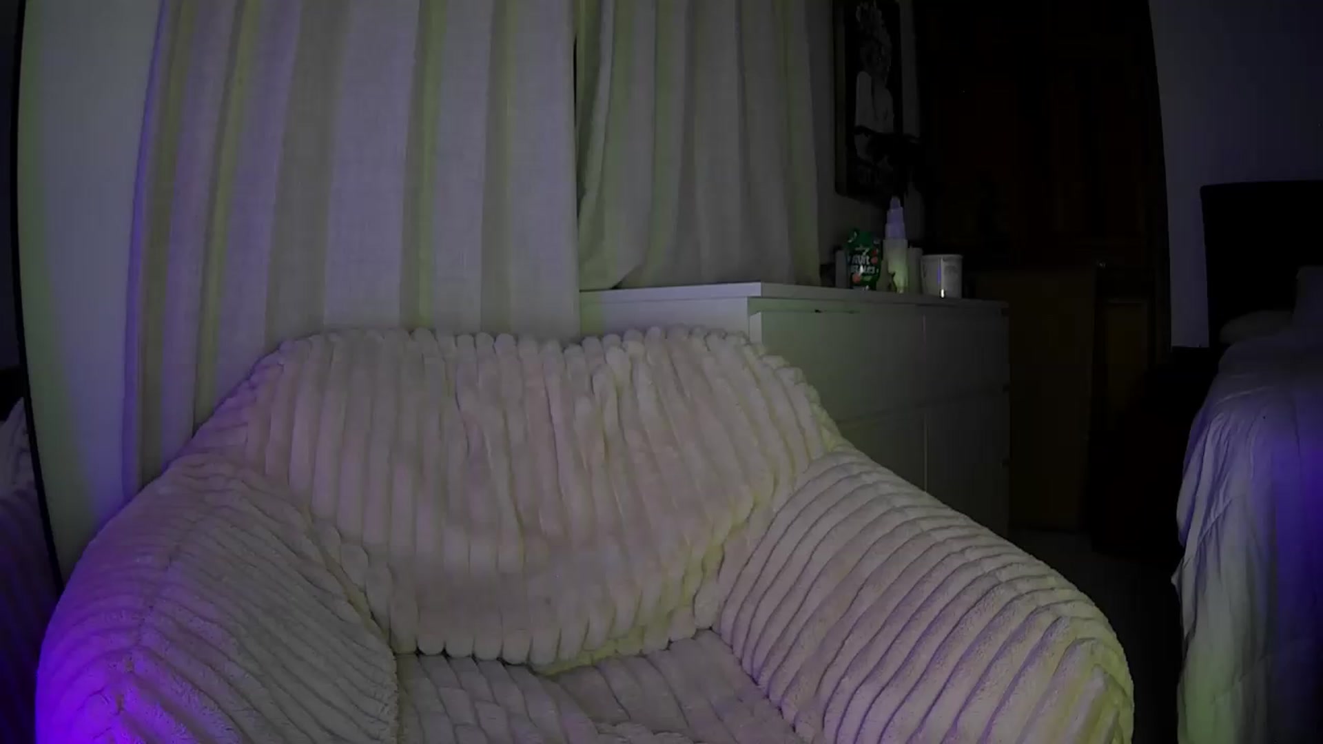 Gallery image thumbnail from Bambi20's myfreecams stream on, 05/23/2026, 06:00 image 10 of 20