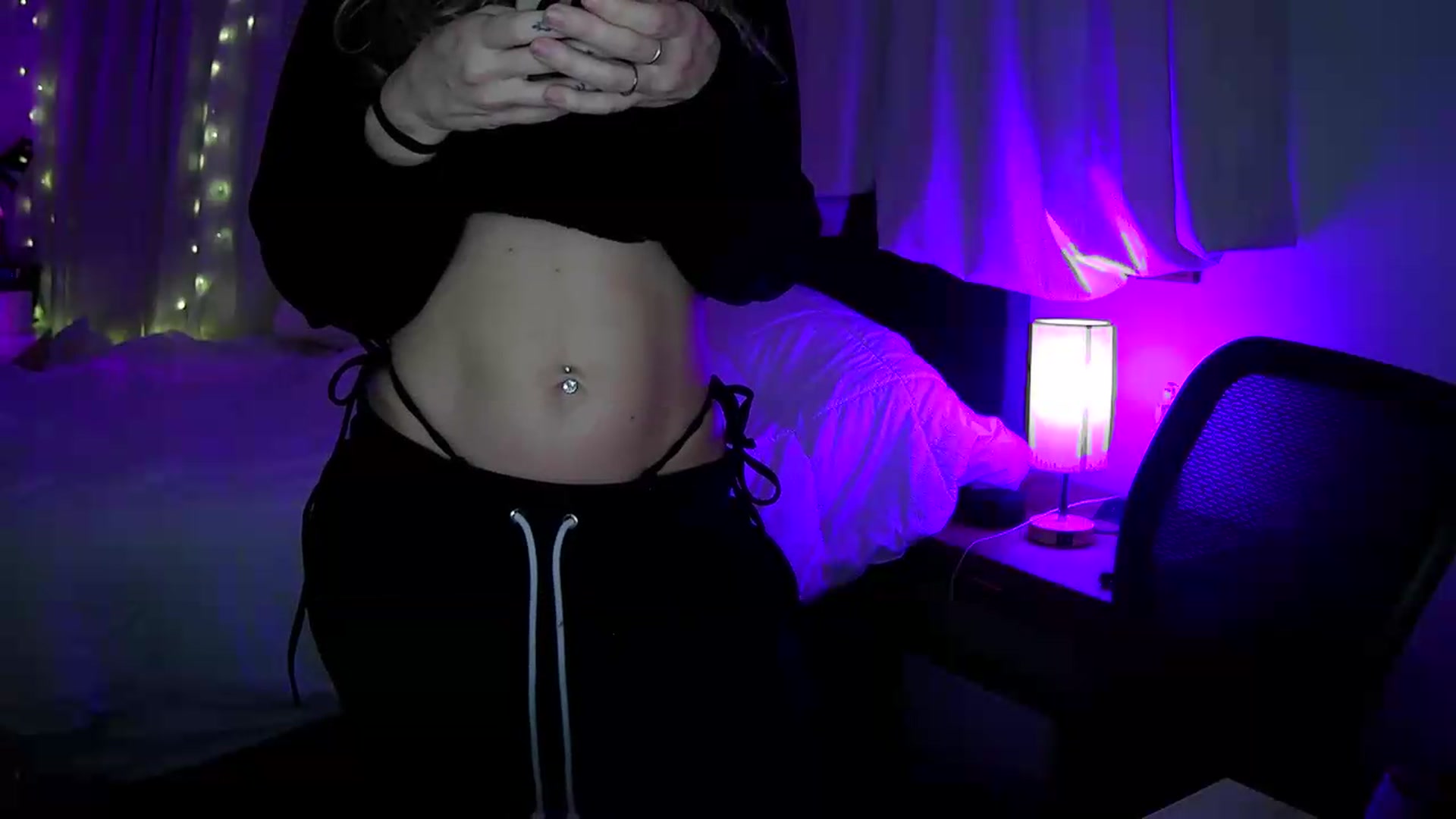 Gallery image thumbnail from Bambi20's myfreecams stream on, 06/05/2026, 04:52 image 4 of 20