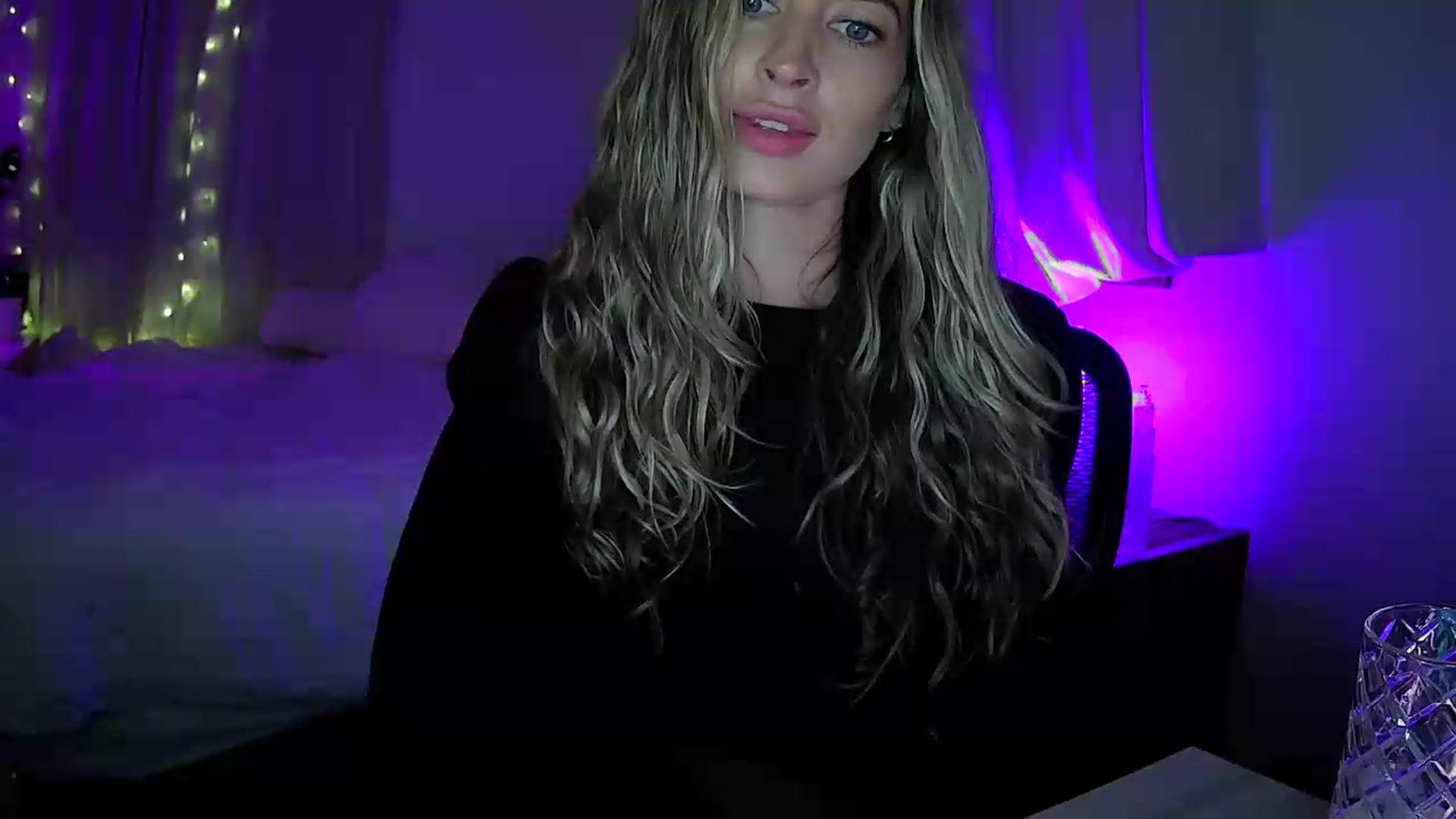 Gallery image thumbnail from Bambi20's myfreecams stream on, 06/05/2026, 04:52 image 15 of 20