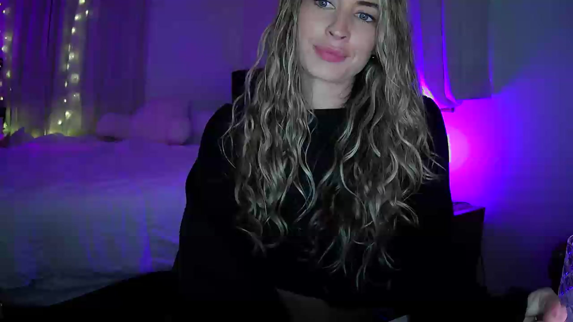 Gallery image thumbnail from Bambi20's myfreecams stream on, 06/05/2026, 04:52 image 17 of 20