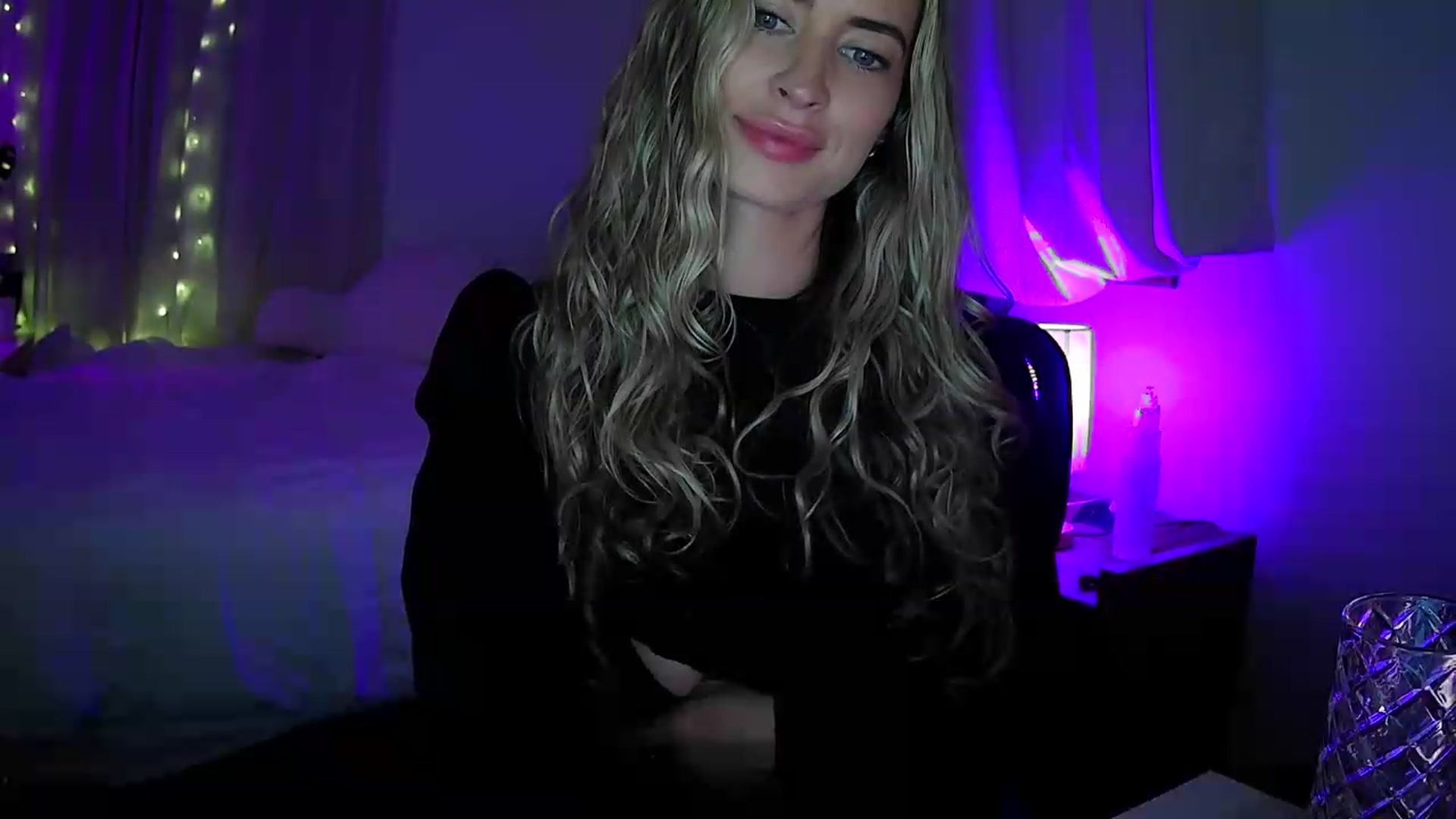 Gallery image thumbnail from Bambi20's myfreecams stream on, 06/05/2026, 05:14 image 16 of 20