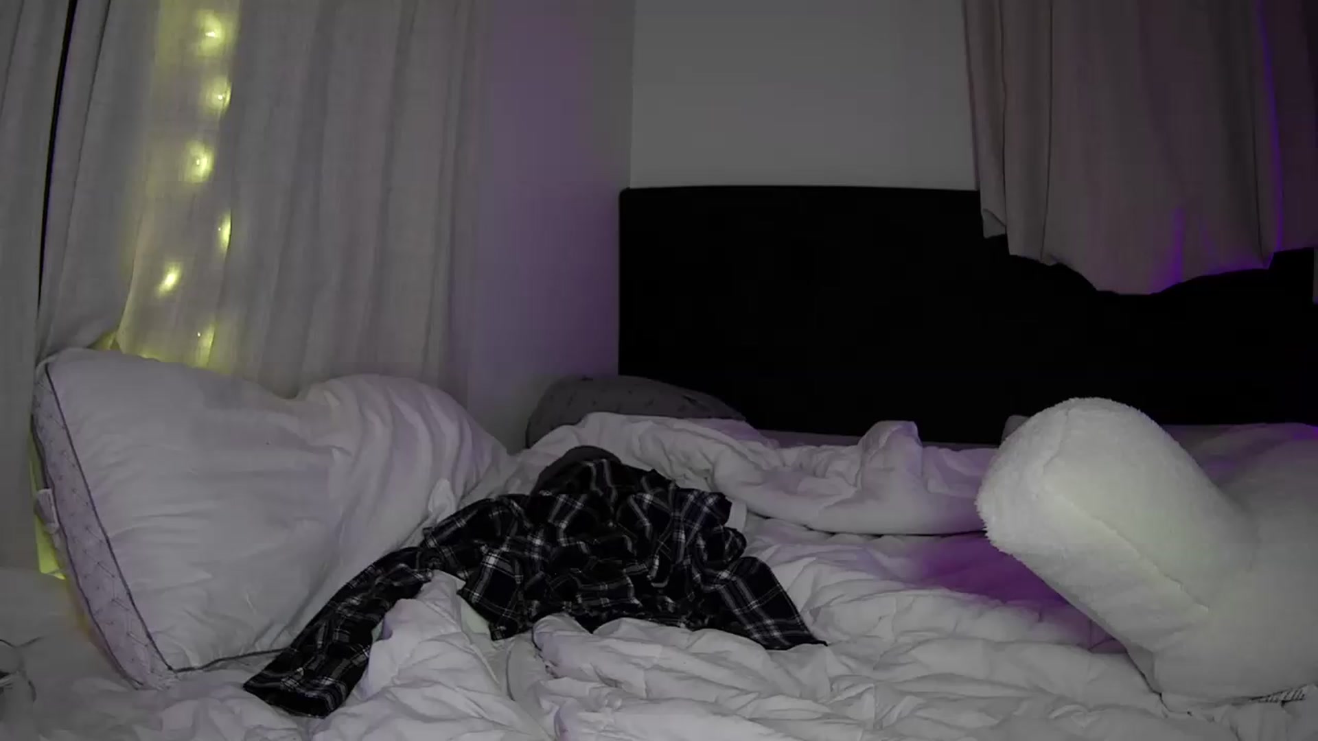 Gallery image thumbnail from Bambi20's myfreecams stream on, 06/08/2026, 04:49 image 12 of 20
