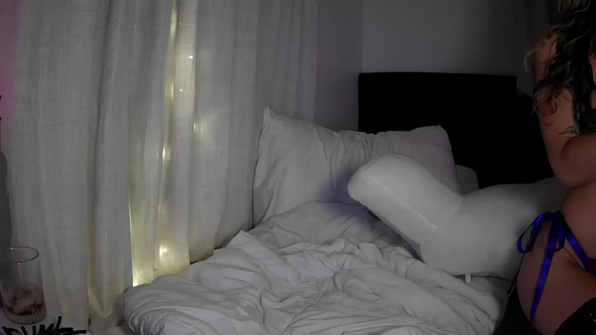 Gallery image thumbnail from Bambi20's myfreecams stream on, 06/16/2026, 07:01 image 13 of 20
