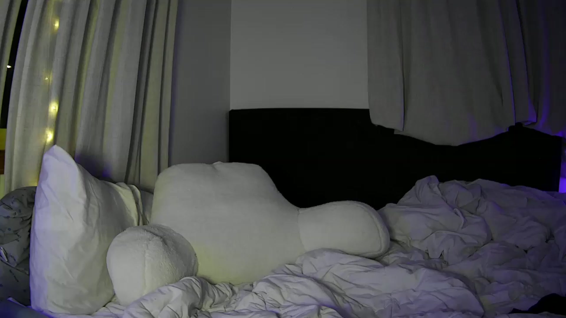 Gallery image thumbnail from Bambi20's myfreecams stream on, 06/25/2026, 06:22 image 12 of 20