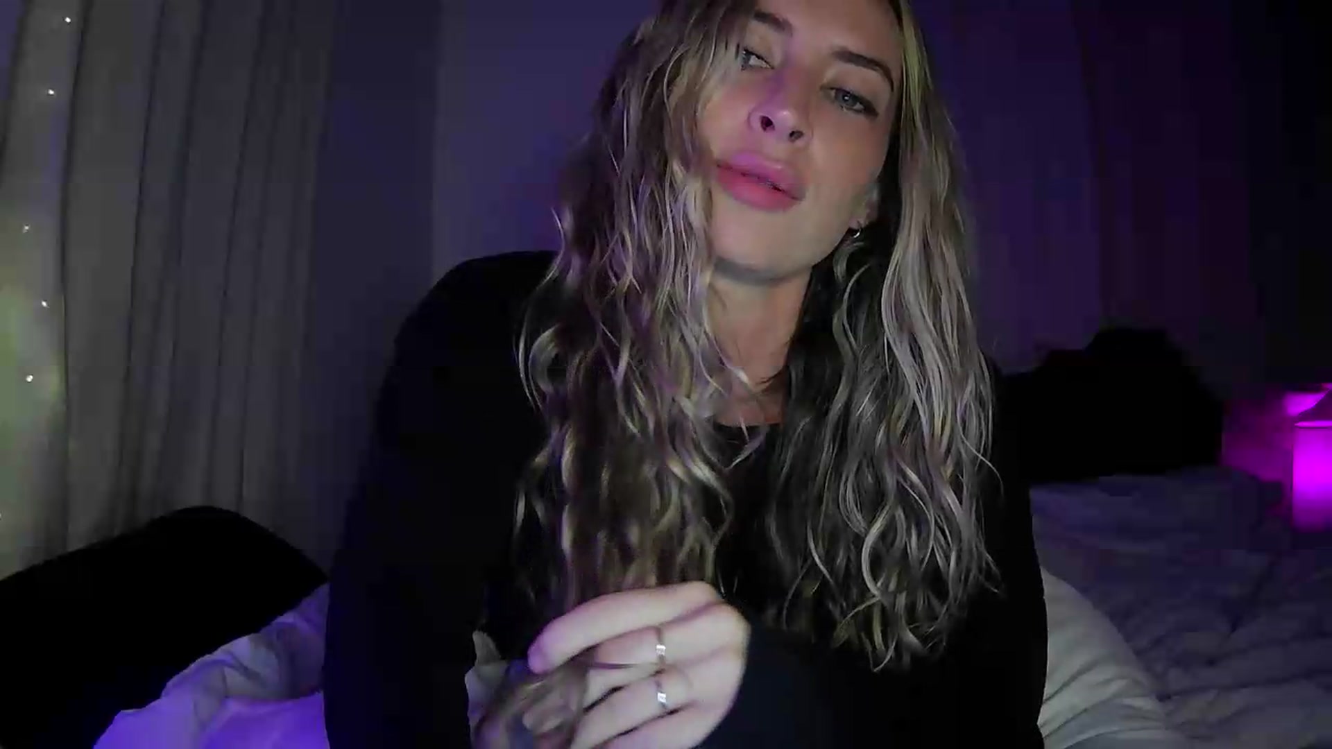 Gallery image thumbnail from Bambi20's myfreecams stream on, 07/01/2026, 04:10 image 5 of 20