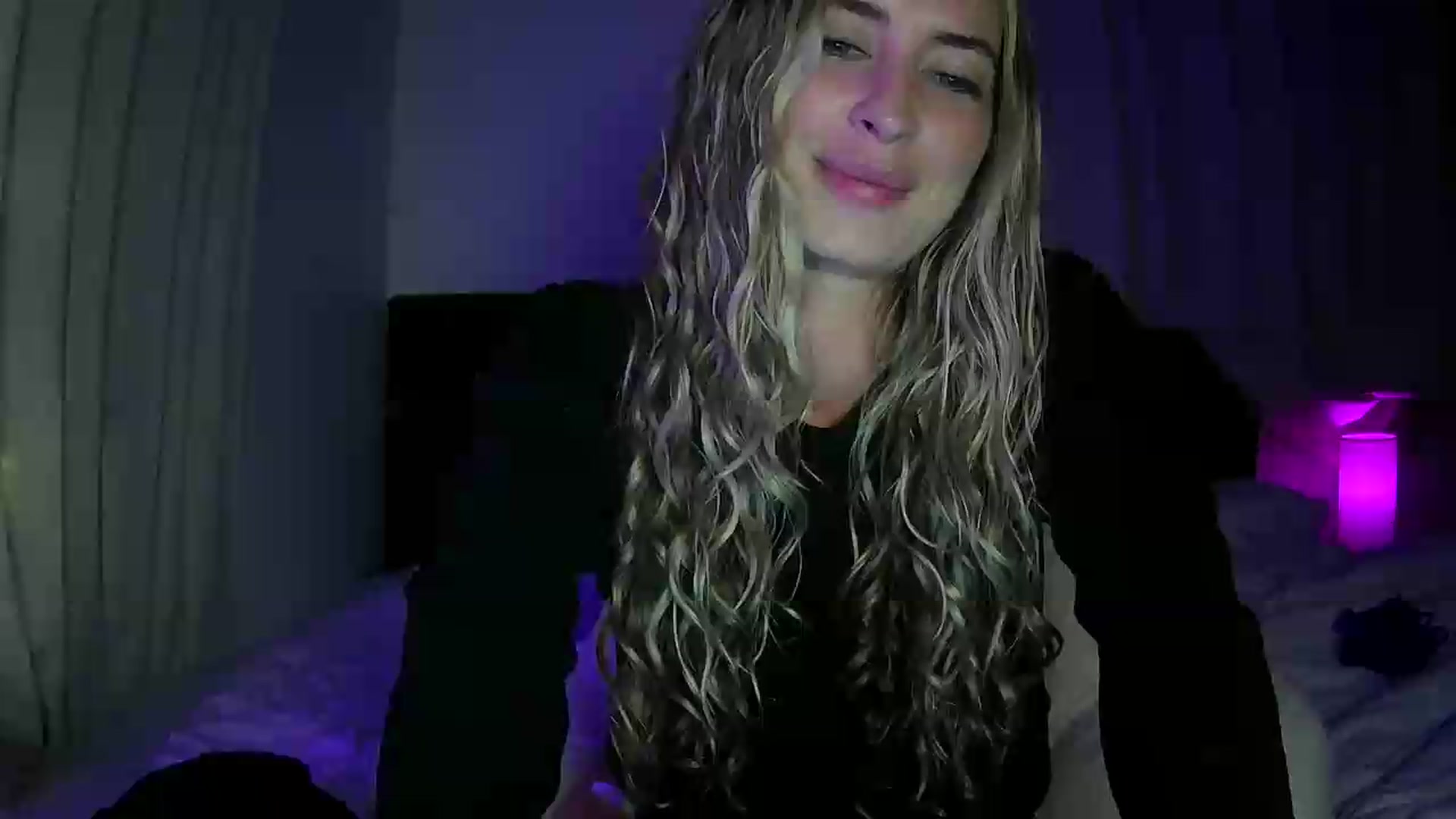 Gallery image thumbnail from Bambi20's myfreecams stream on, 07/01/2026, 06:48 image 17 of 20