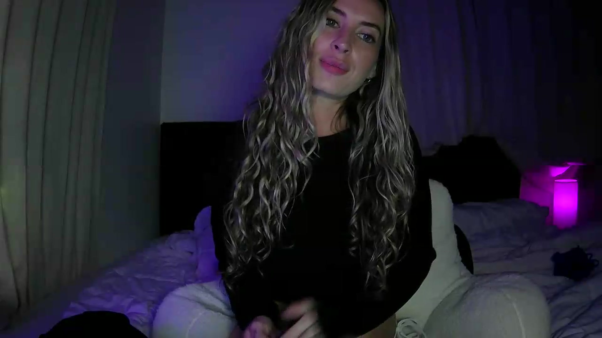 Gallery image thumbnail from Bambi20's myfreecams stream on, 07/01/2026, 06:48 image 18 of 20