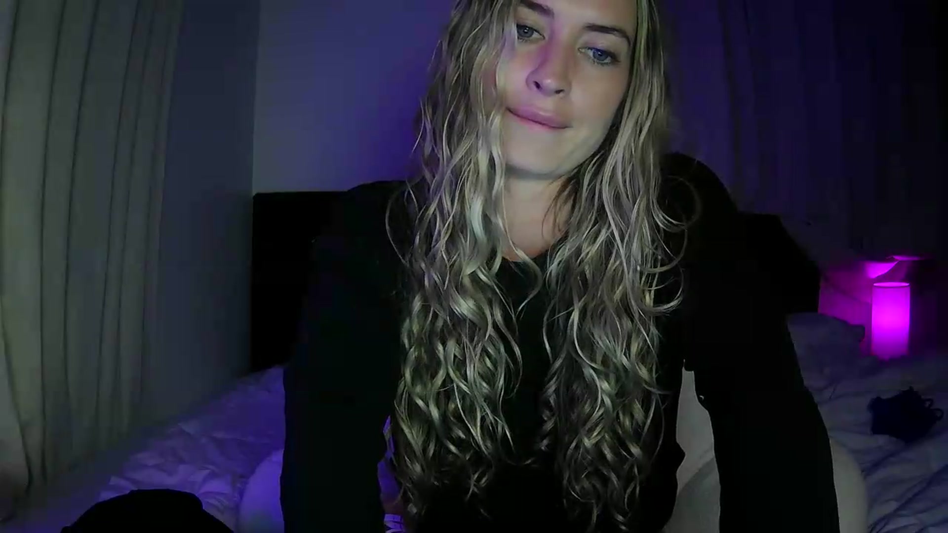 Gallery image thumbnail from Bambi20's myfreecams stream on, 07/01/2026, 06:48 image 19 of 20
