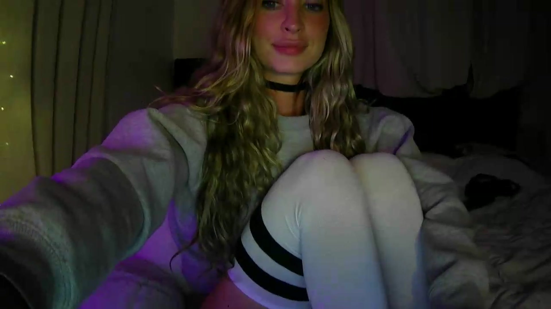 Gallery image thumbnail from Bambi20's myfreecams stream on, 07/03/2026, 05:55 image 16 of 20