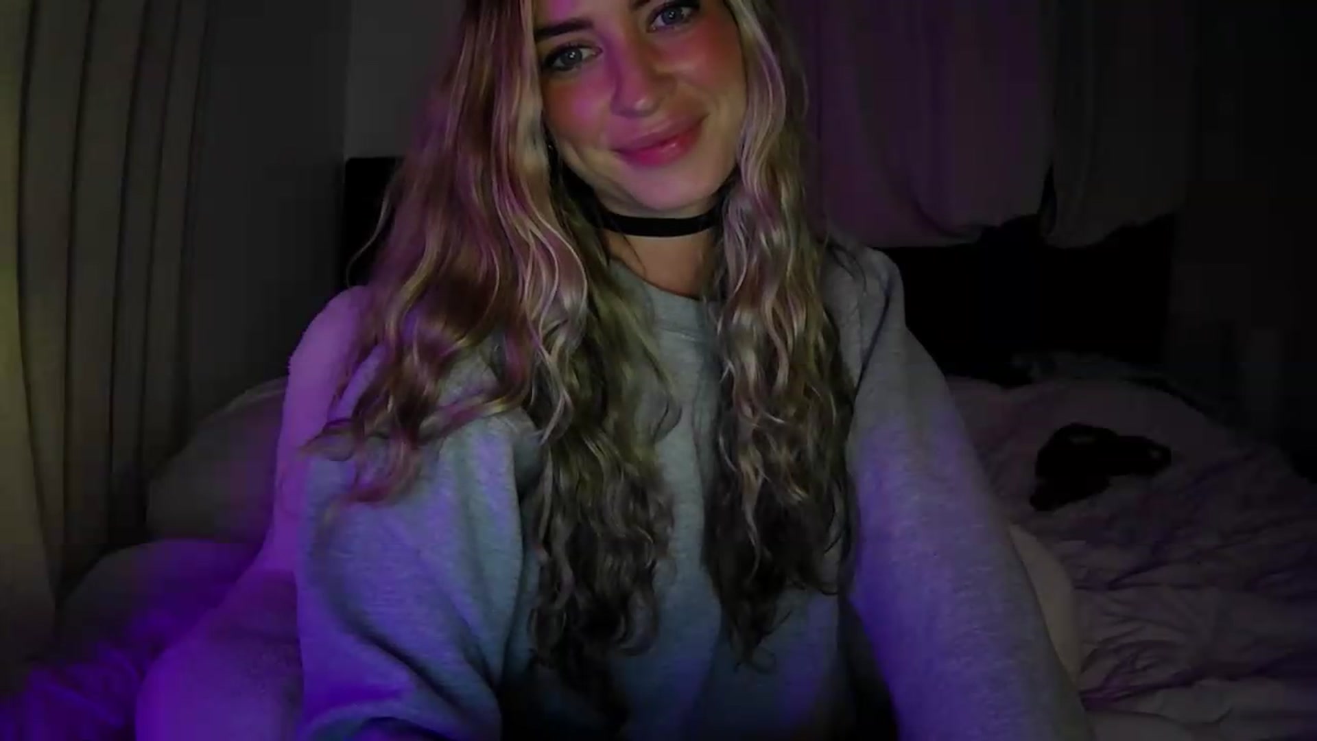 Gallery image thumbnail from Bambi20's myfreecams stream on, 07/03/2026, 05:55 image 11 of 20