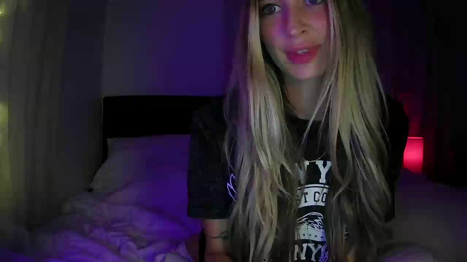 Gallery image thumbnail from Bambi20's myfreecams stream on, 07/07/2026, 05:35 image 15 of 20