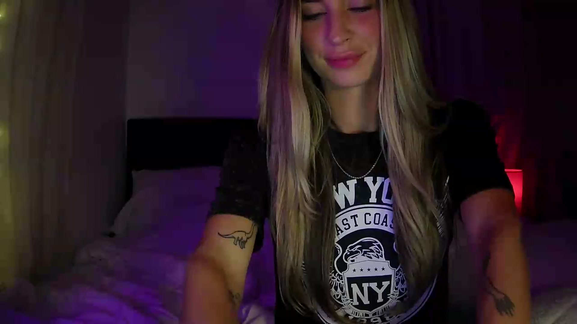 Gallery image thumbnail from Bambi20's myfreecams stream on, 07/07/2026, 05:35 image 20 of 20