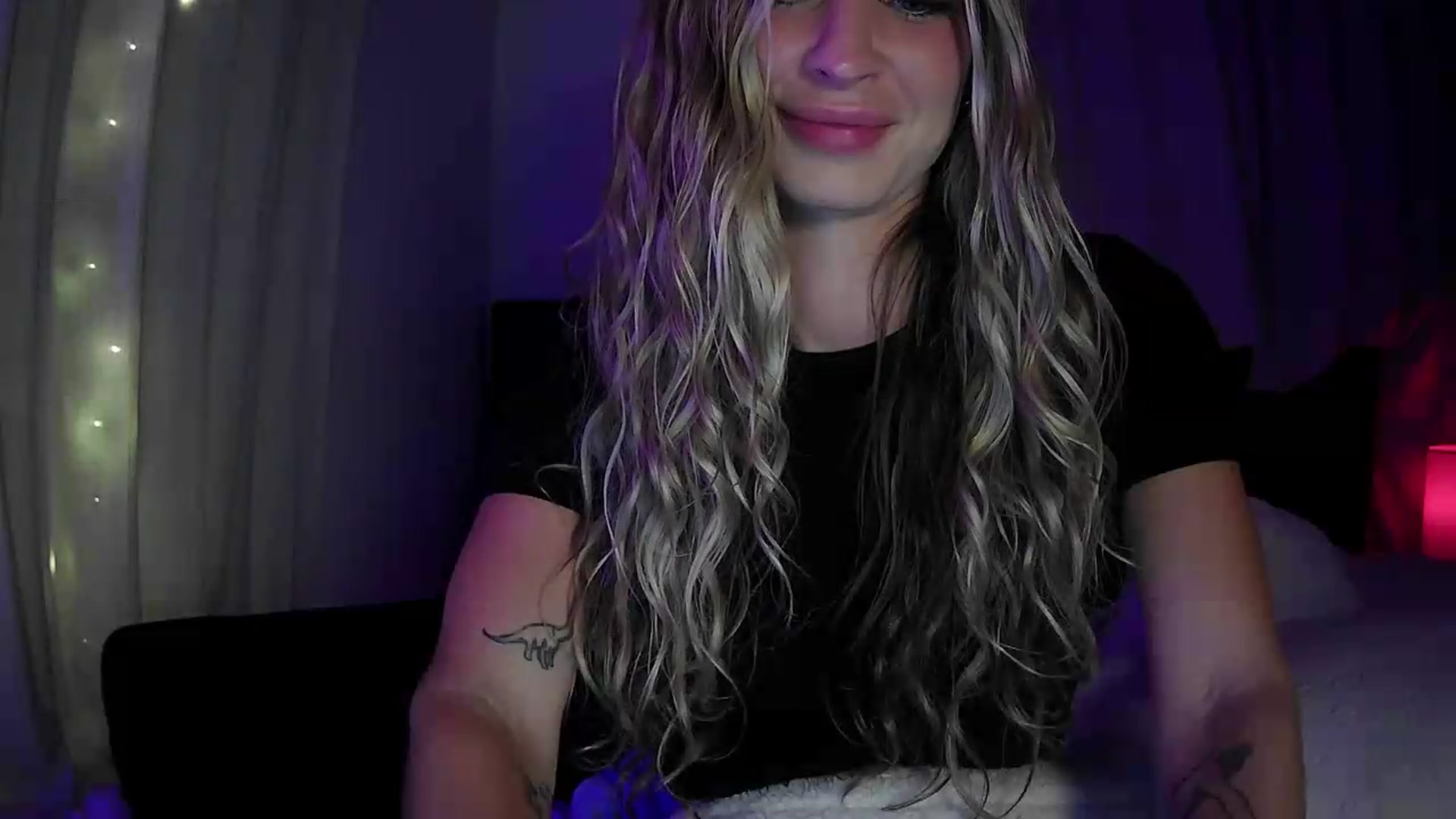 Gallery image thumbnail from Bambi20's myfreecams stream on, 07/08/2026, 05:24 image 15 of 20