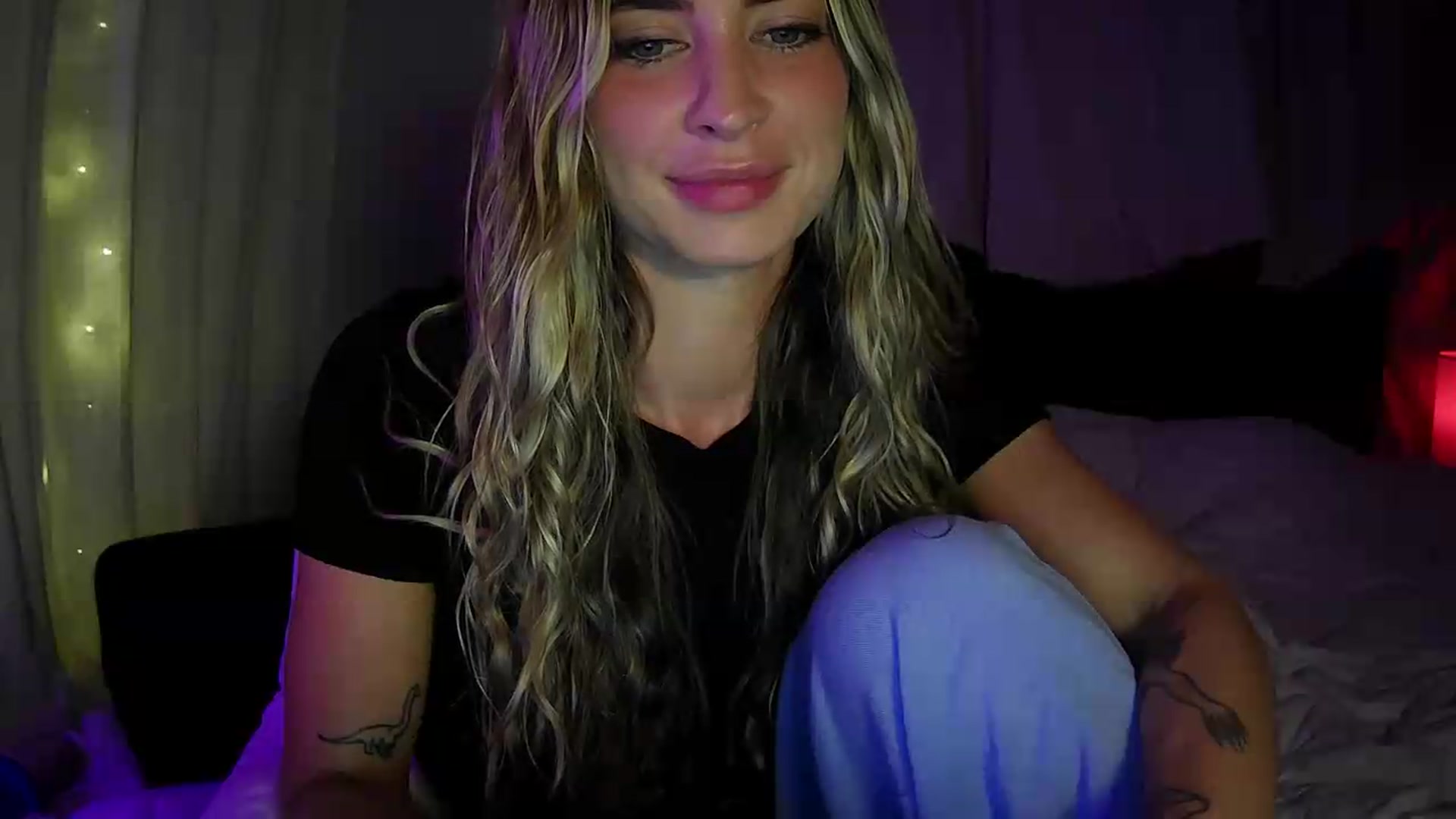 Gallery image thumbnail from Bambi20's myfreecams stream on, 07/08/2026, 05:24 image 14 of 20
