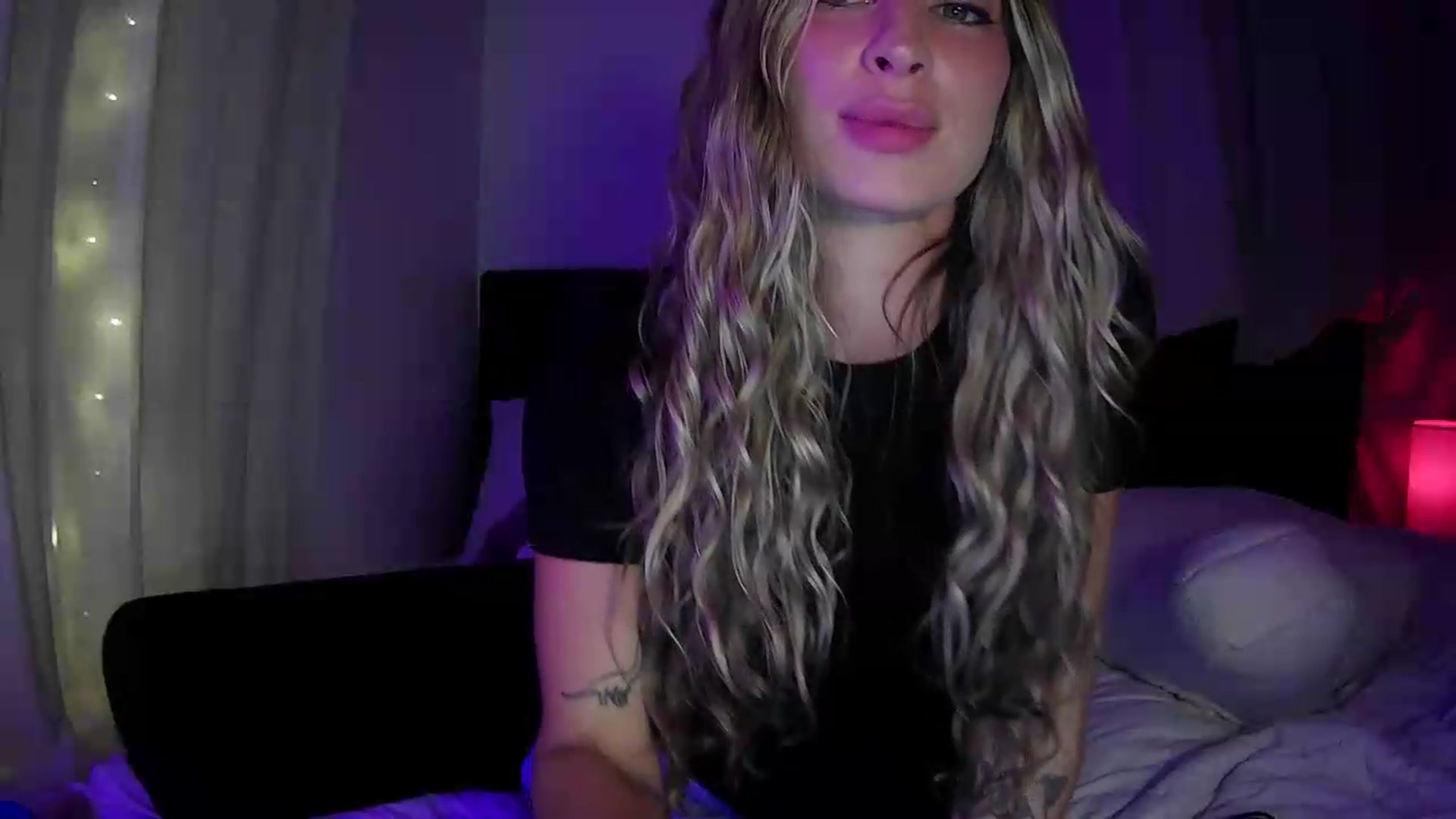Gallery image thumbnail from Bambi20's myfreecams stream on, 07/08/2026, 05:24 image 19 of 20