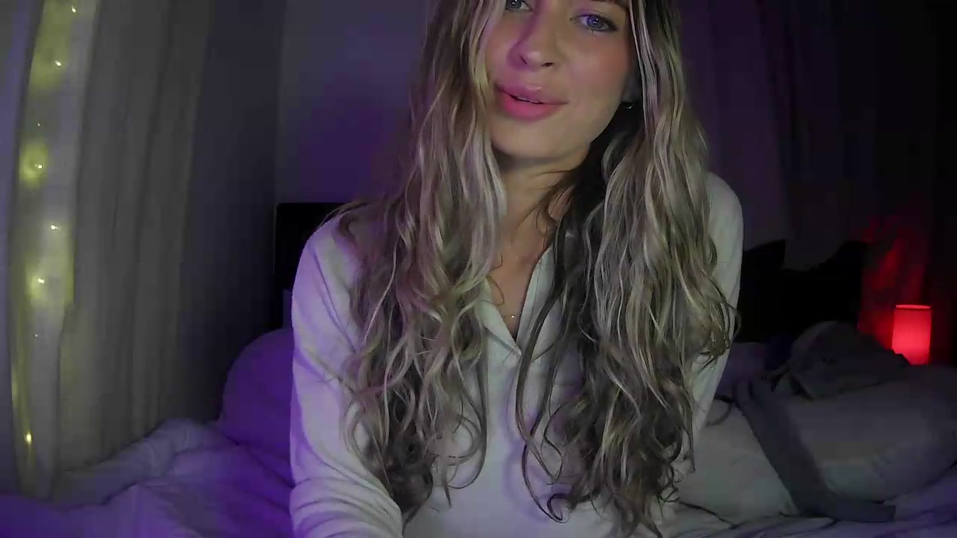 Gallery image thumbnail from Bambi20's myfreecams stream on, 07/09/2026, 04:44 image 10 of 20