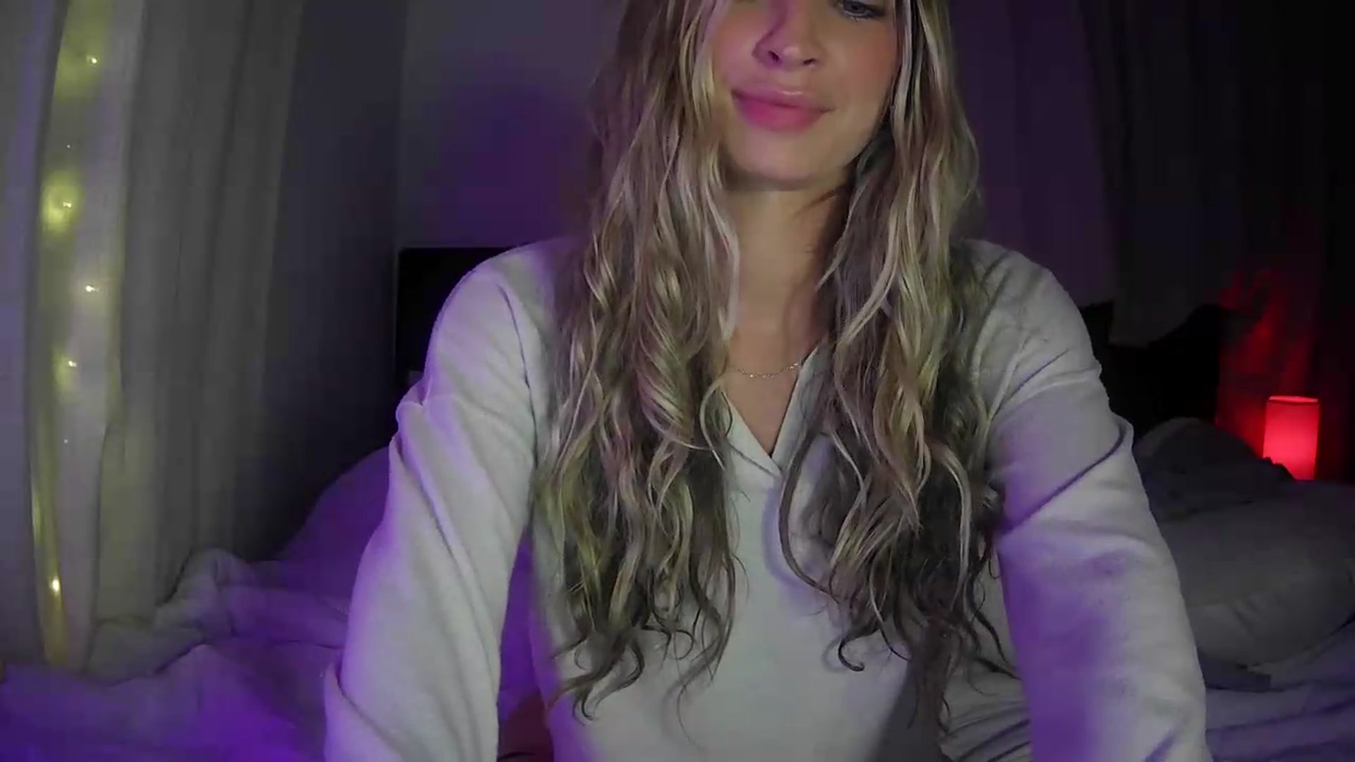 Gallery image thumbnail from Bambi20's myfreecams stream on, 07/09/2026, 04:44 image 7 of 20
