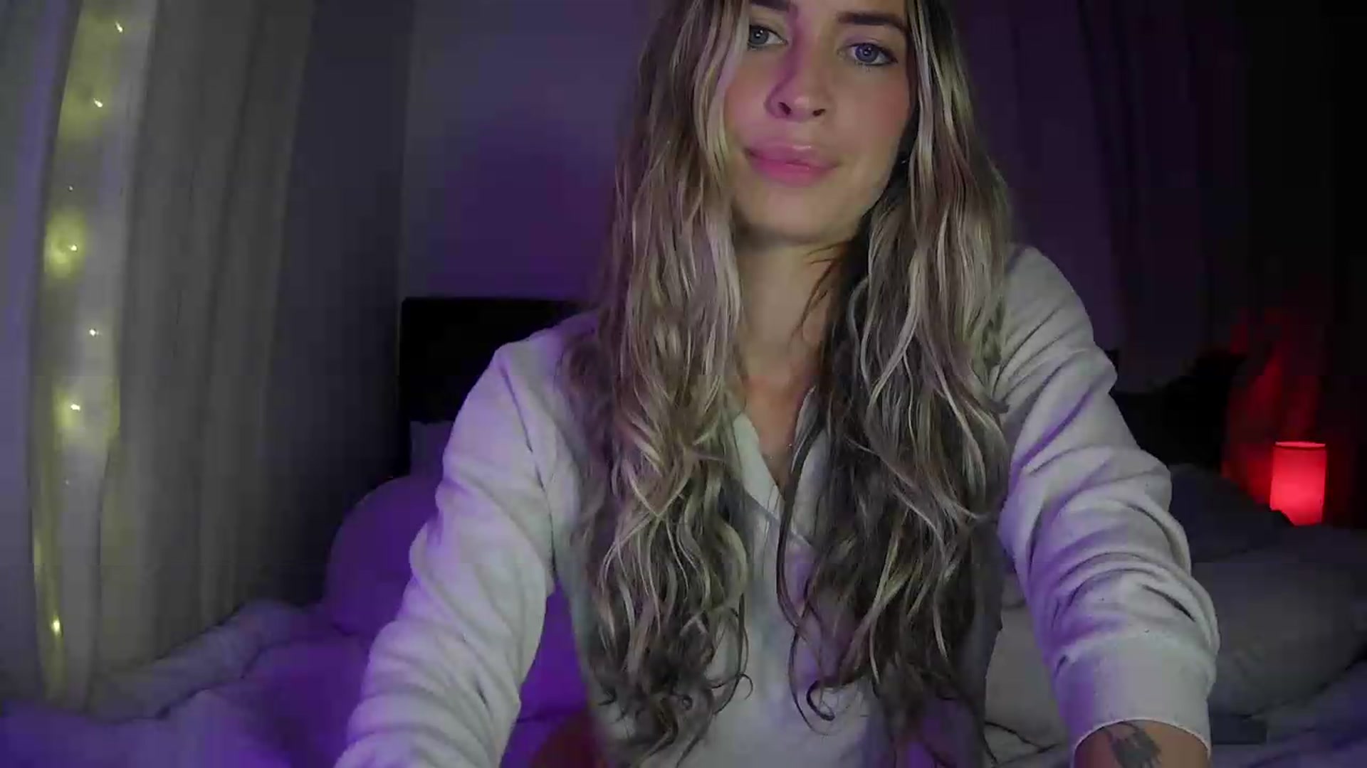Gallery image thumbnail from Bambi20's myfreecams stream on, 07/09/2026, 04:44 image 9 of 20
