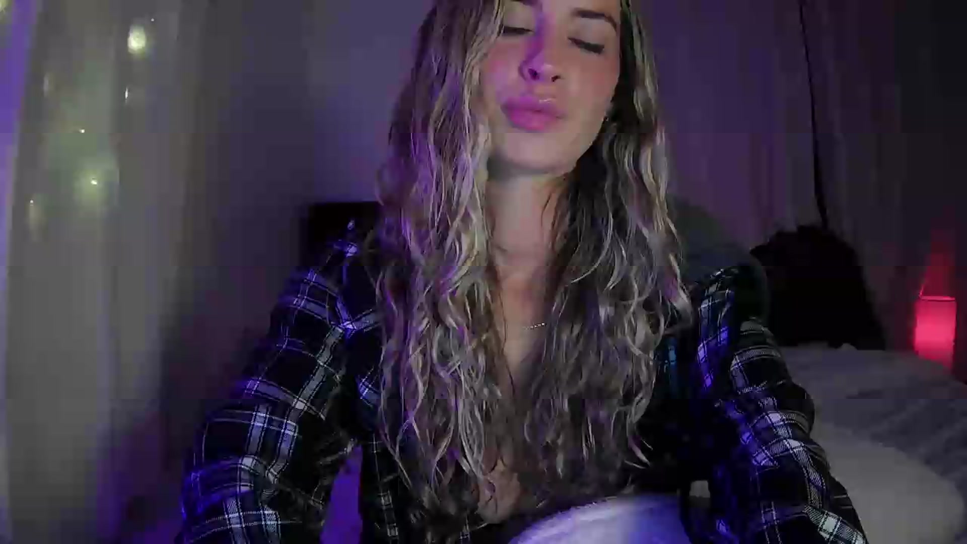 Gallery image thumbnail from Bambi20's myfreecams stream on, 07/10/2026, 02:39 image 20 of 20