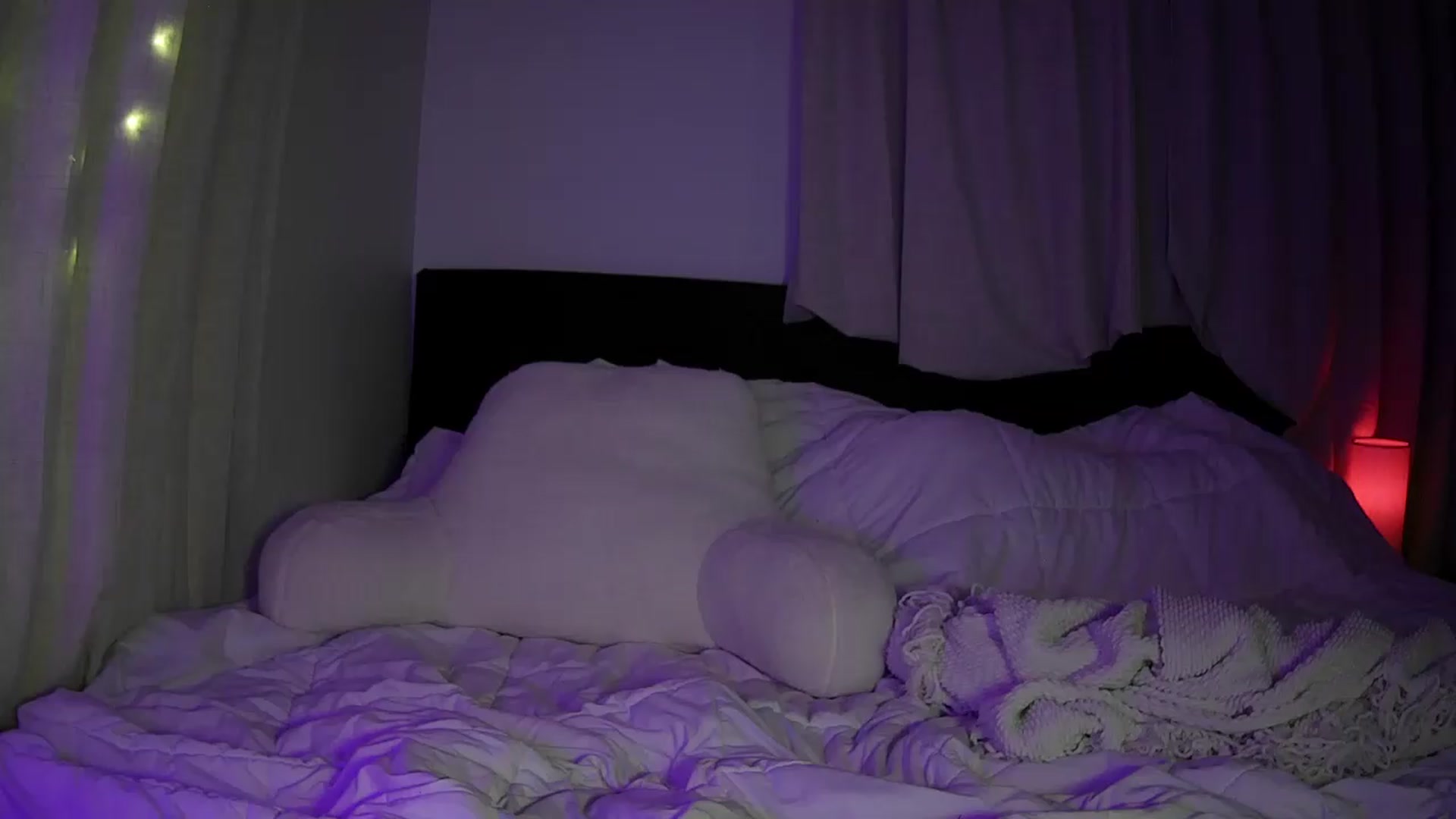 Gallery image thumbnail from Bambi20's myfreecams stream on, 07/16/2026, 04:00 image 11 of 20