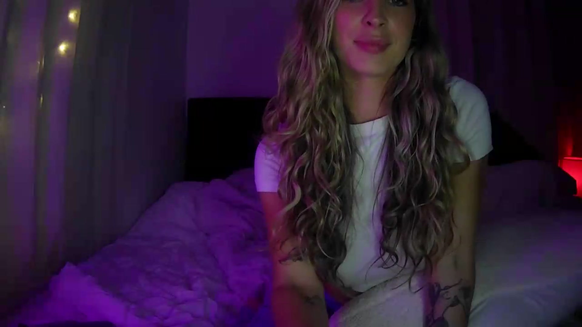 Gallery image thumbnail from Bambi20's myfreecams stream on, 07/17/2026, 04:40 image 14 of 20