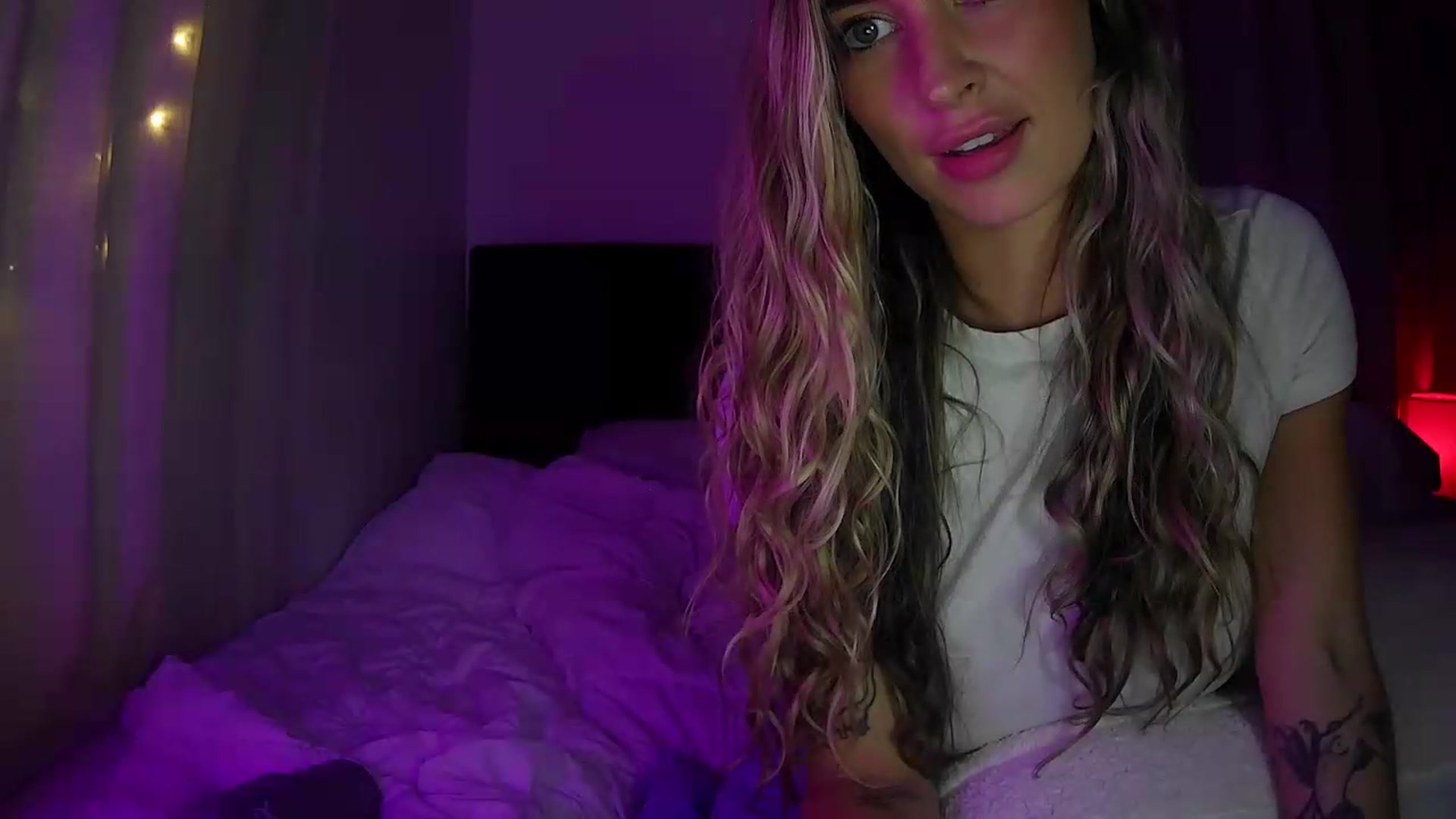 Gallery image thumbnail from Bambi20's myfreecams stream on, 07/17/2026, 05:04 image 14 of 20