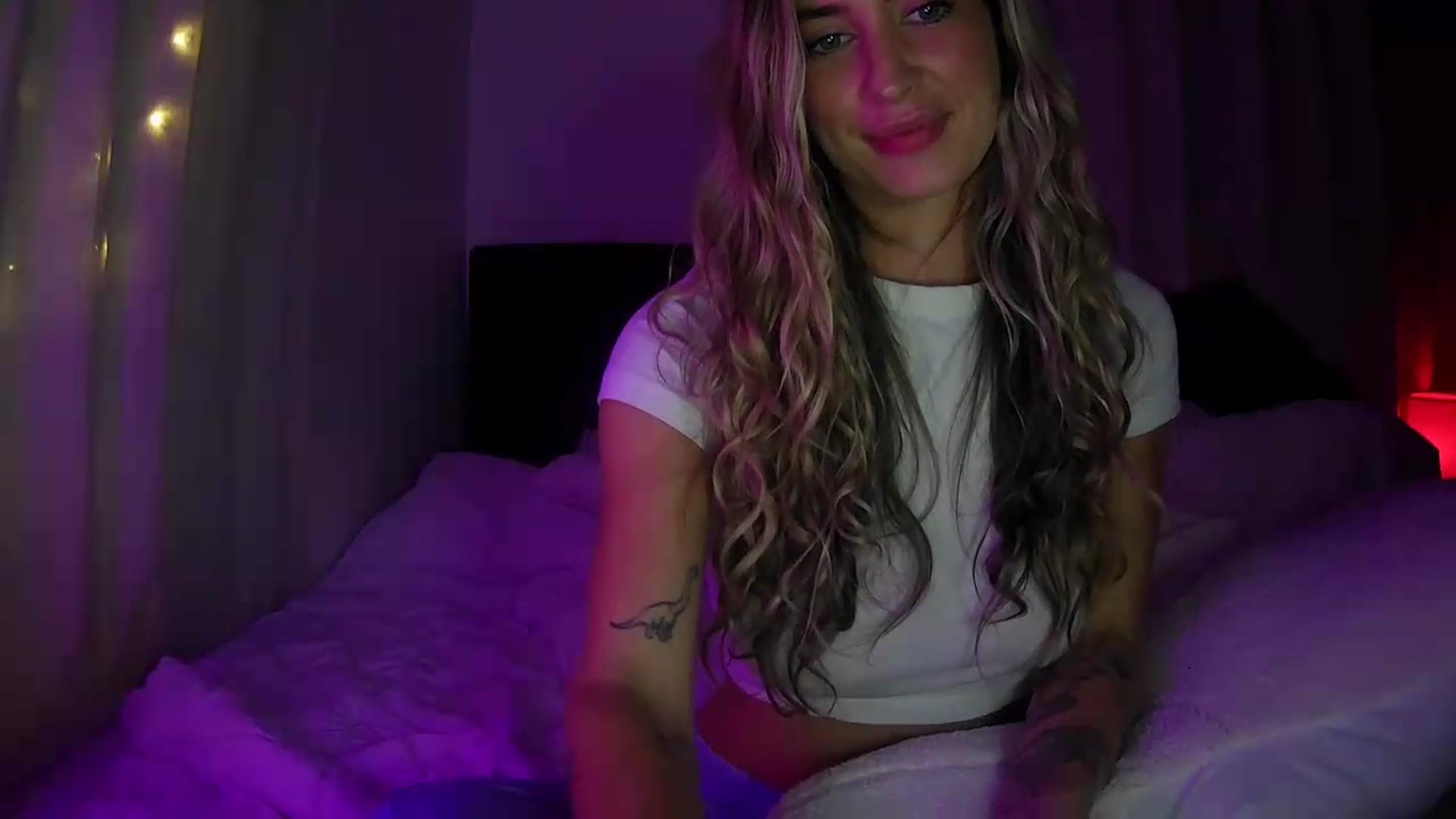Gallery image thumbnail from Bambi20's myfreecams stream on, 07/17/2026, 05:04 image 11 of 20