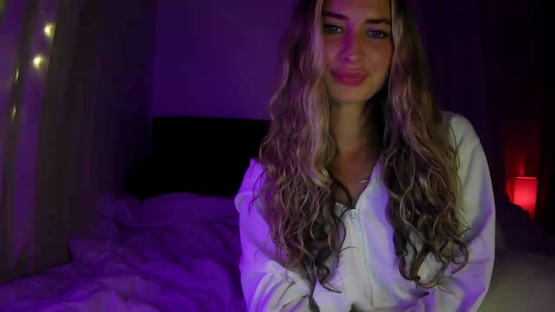Gallery image thumbnail from Bambi20's myfreecams stream on, 07/19/2026, 05:47 image 9 of 20