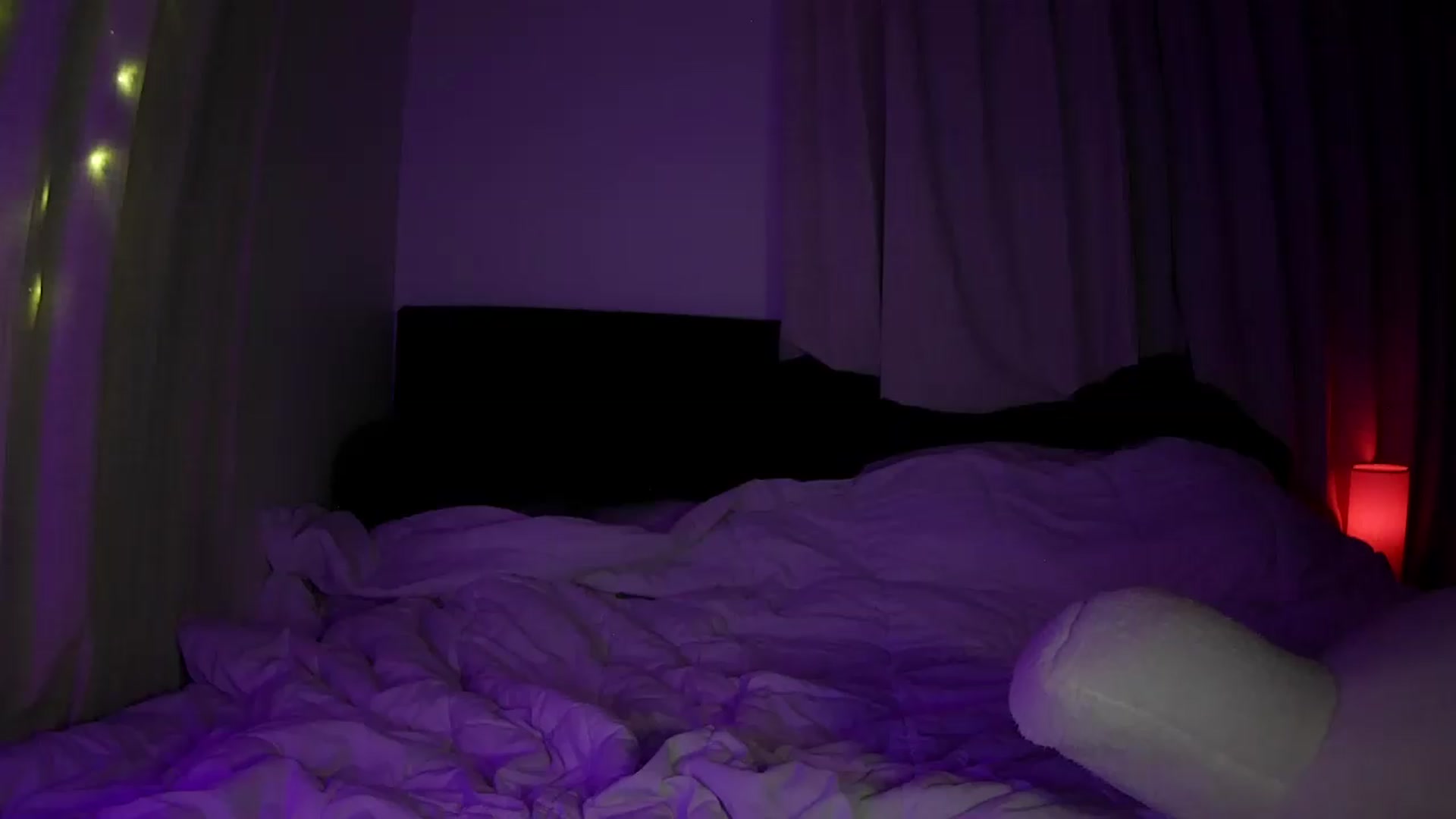 Gallery image thumbnail from Bambi20's myfreecams stream on, 07/19/2026, 05:47 image 11 of 20
