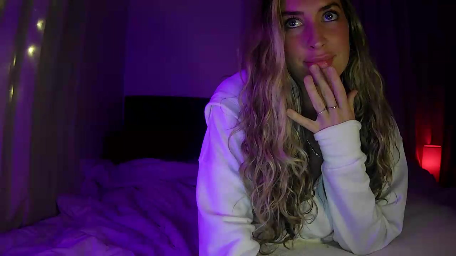 Gallery image thumbnail from Bambi20's myfreecams stream on, 07/19/2026, 05:47 image 13 of 20