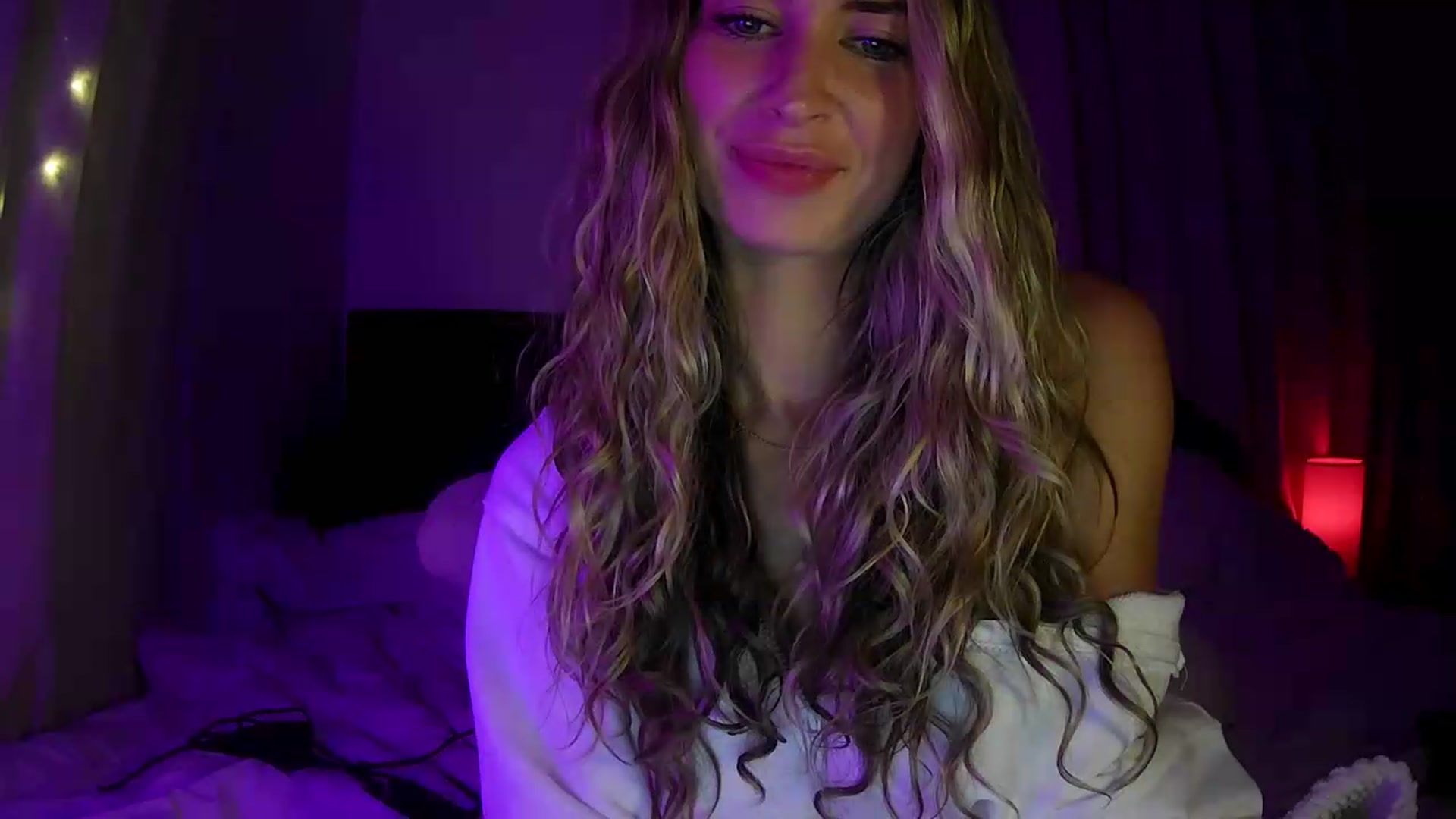 Gallery image thumbnail from Bambi20's myfreecams stream on, 07/19/2026, 06:38 image 20 of 20