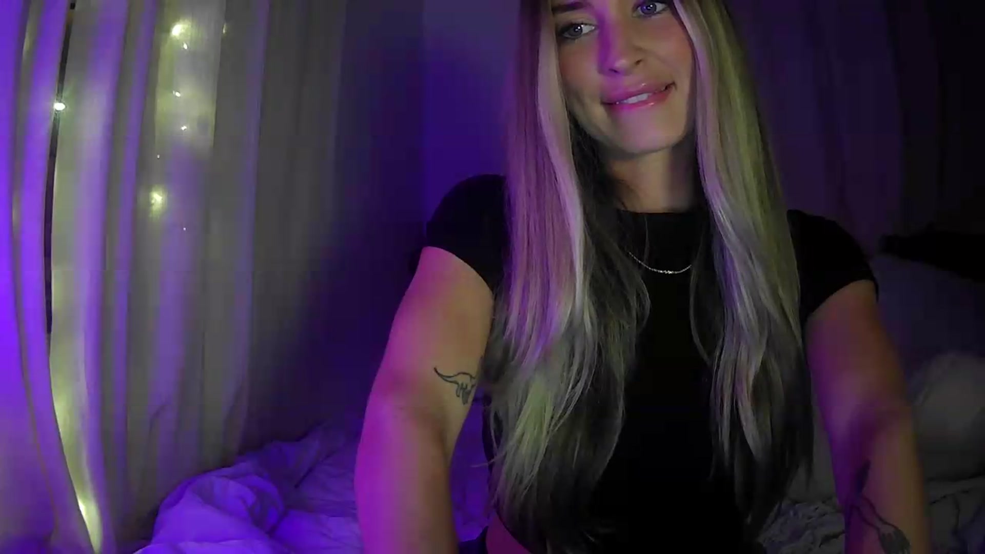 Gallery image thumbnail from Bambi20's myfreecams stream on, 07/23/2026, 03:33 image 19 of 20