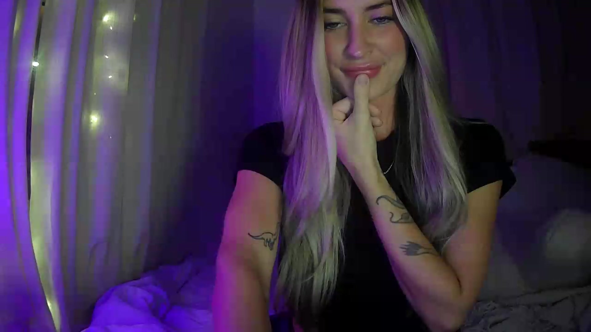 Gallery image thumbnail from Bambi20's myfreecams stream on, 07/23/2026, 03:33 image 15 of 20