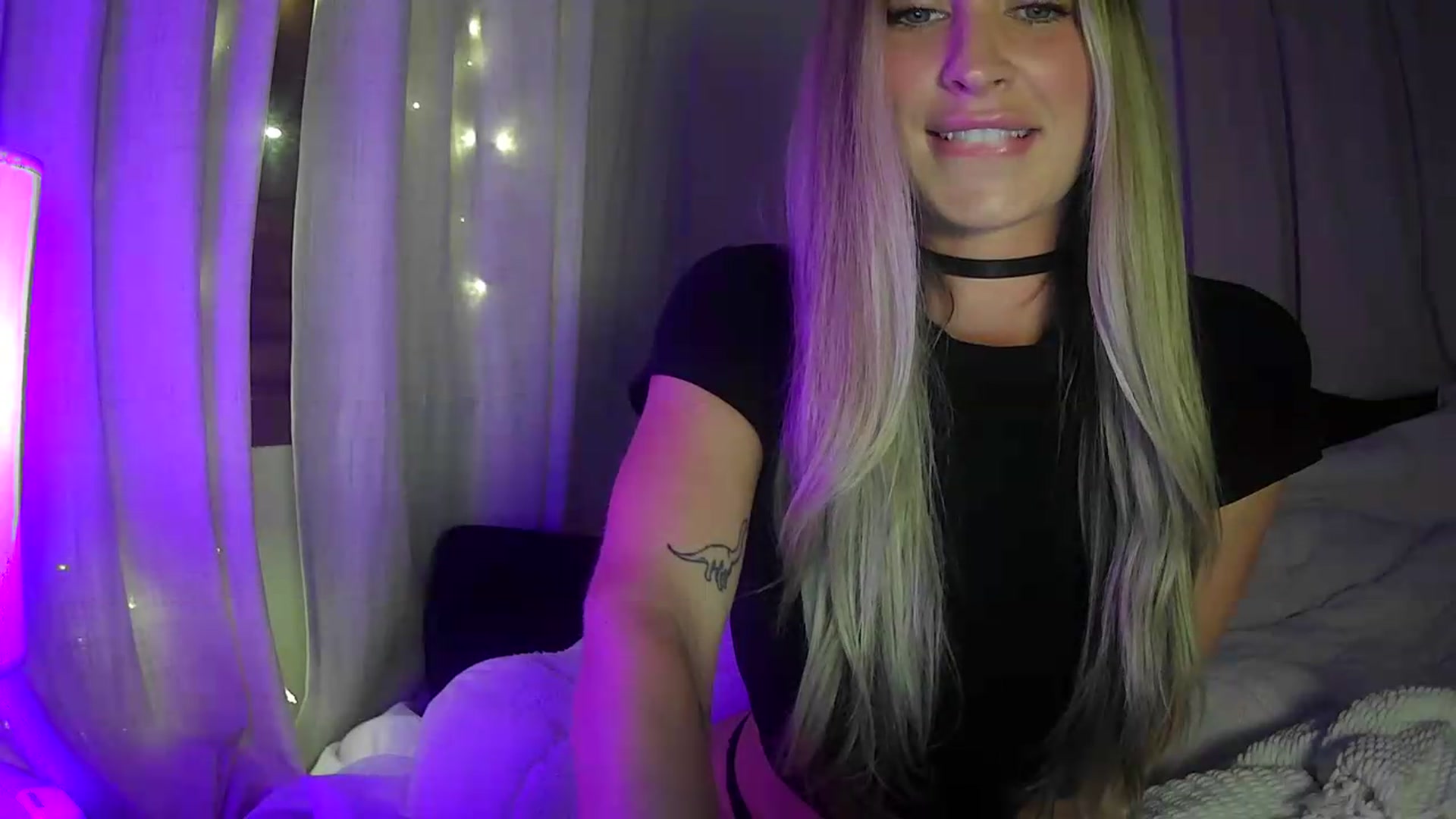 Gallery image thumbnail from Bambi20's myfreecams stream on, 07/23/2026, 04:35 image 16 of 20