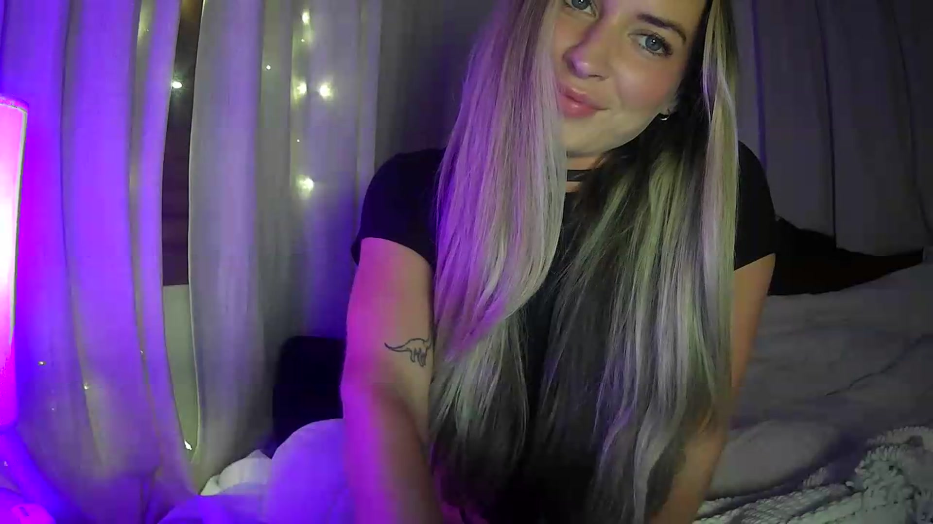Gallery image thumbnail from Bambi20's myfreecams stream on, 07/23/2026, 04:35 image 8 of 20